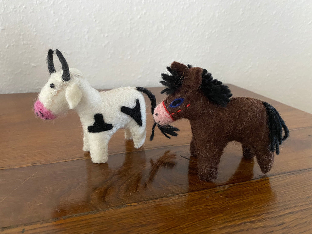Bauernhof Reisespiel aus Filz, handgemachte Bauernhoftiere Montessori Kindergarten