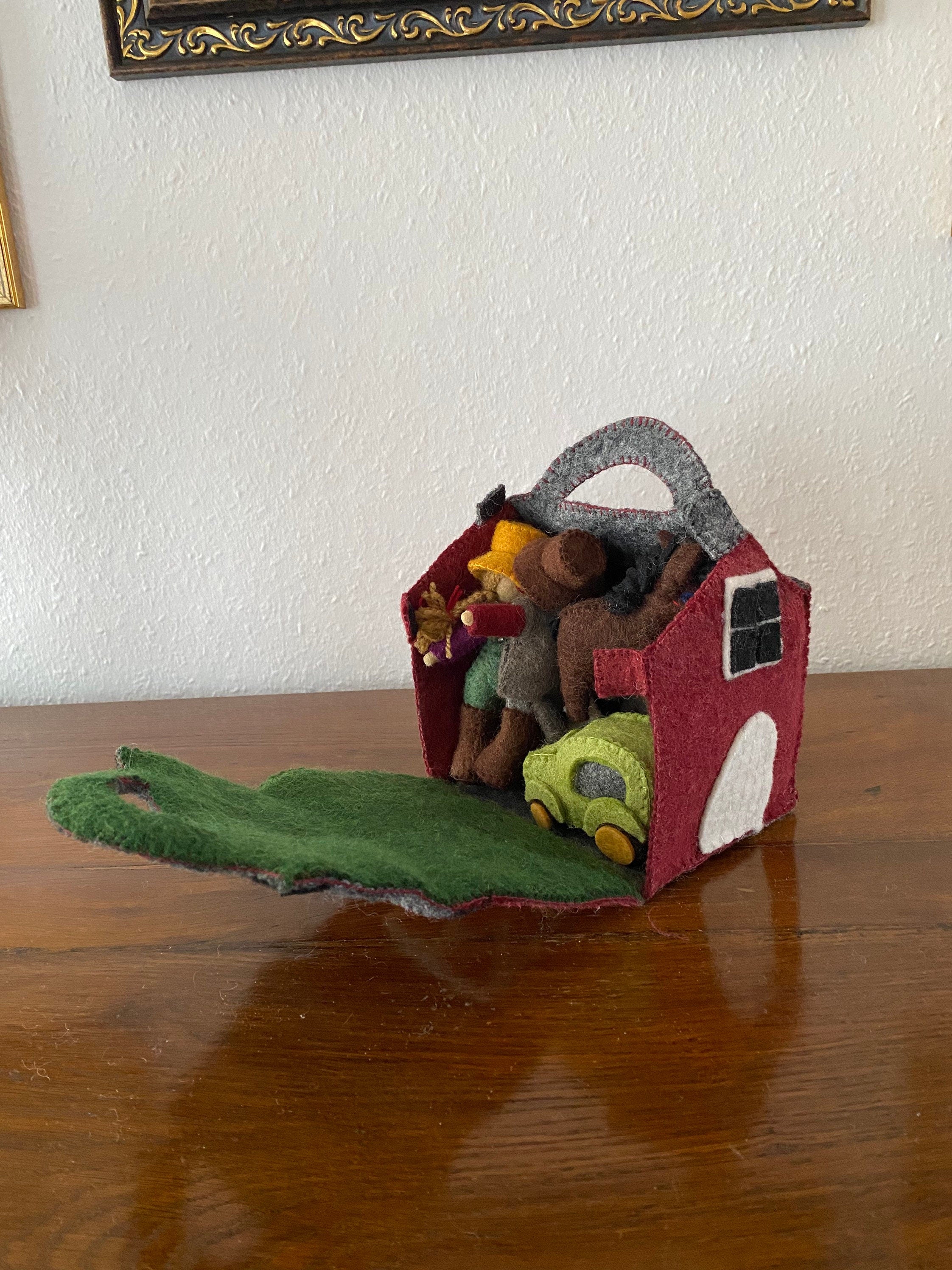 Bauernhof Reisespiel aus Filz, handgemachte Bauernhoftiere Montessori Kindergarten