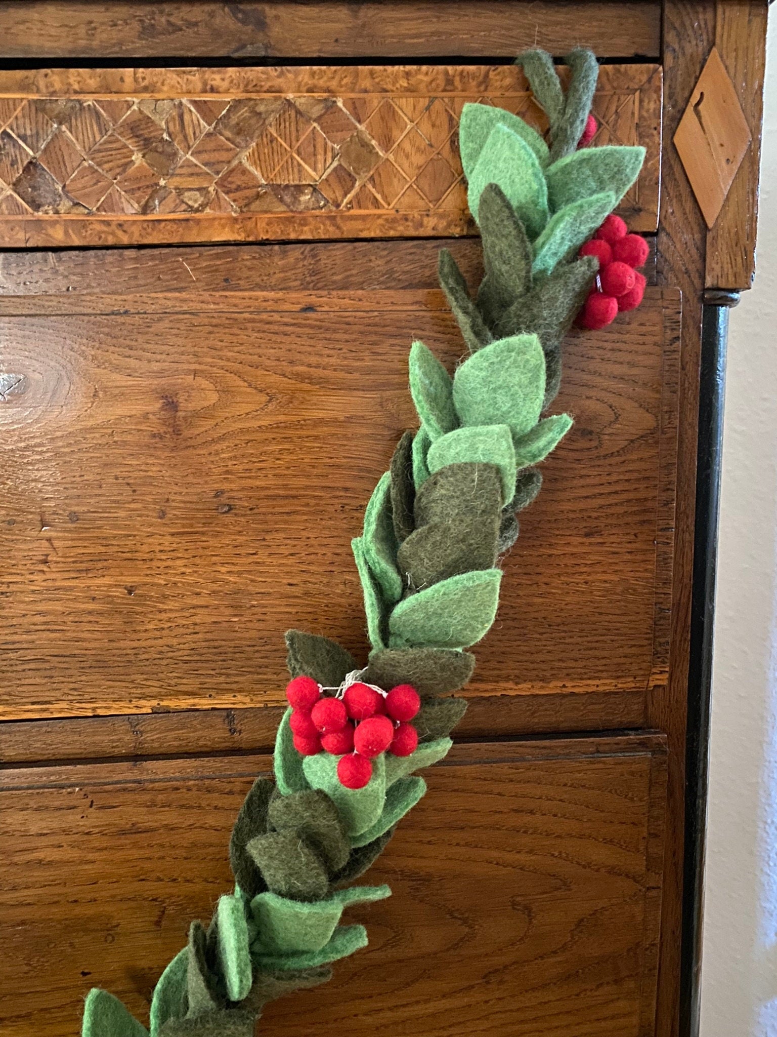Weihnachtsgirlande Mistelzweig rote Beeren aus Filz handgemacht I Weihnachtsdeko I Christmas