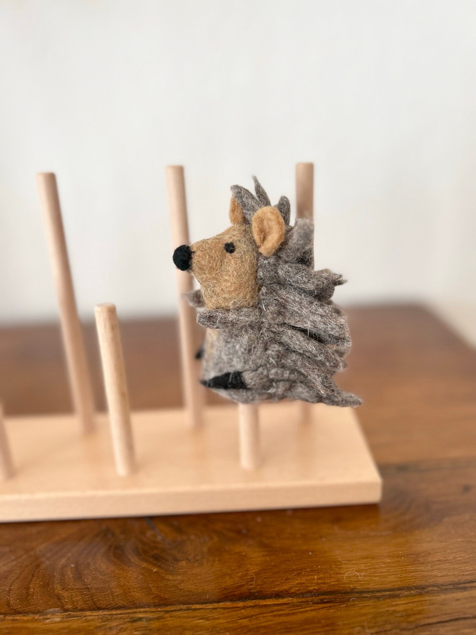 Niedliche Fingerpuppe Igel aus Filz I Fingerspiel I Waldtiere I heimische Tiere I Spielzeug Montessori I Geschichten erzählen