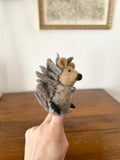 Niedliche Fingerpuppe Igel aus Filz I Fingerspiel I Waldtiere I heimische Tiere I Spielzeug Montessori I Geschichten erzählen