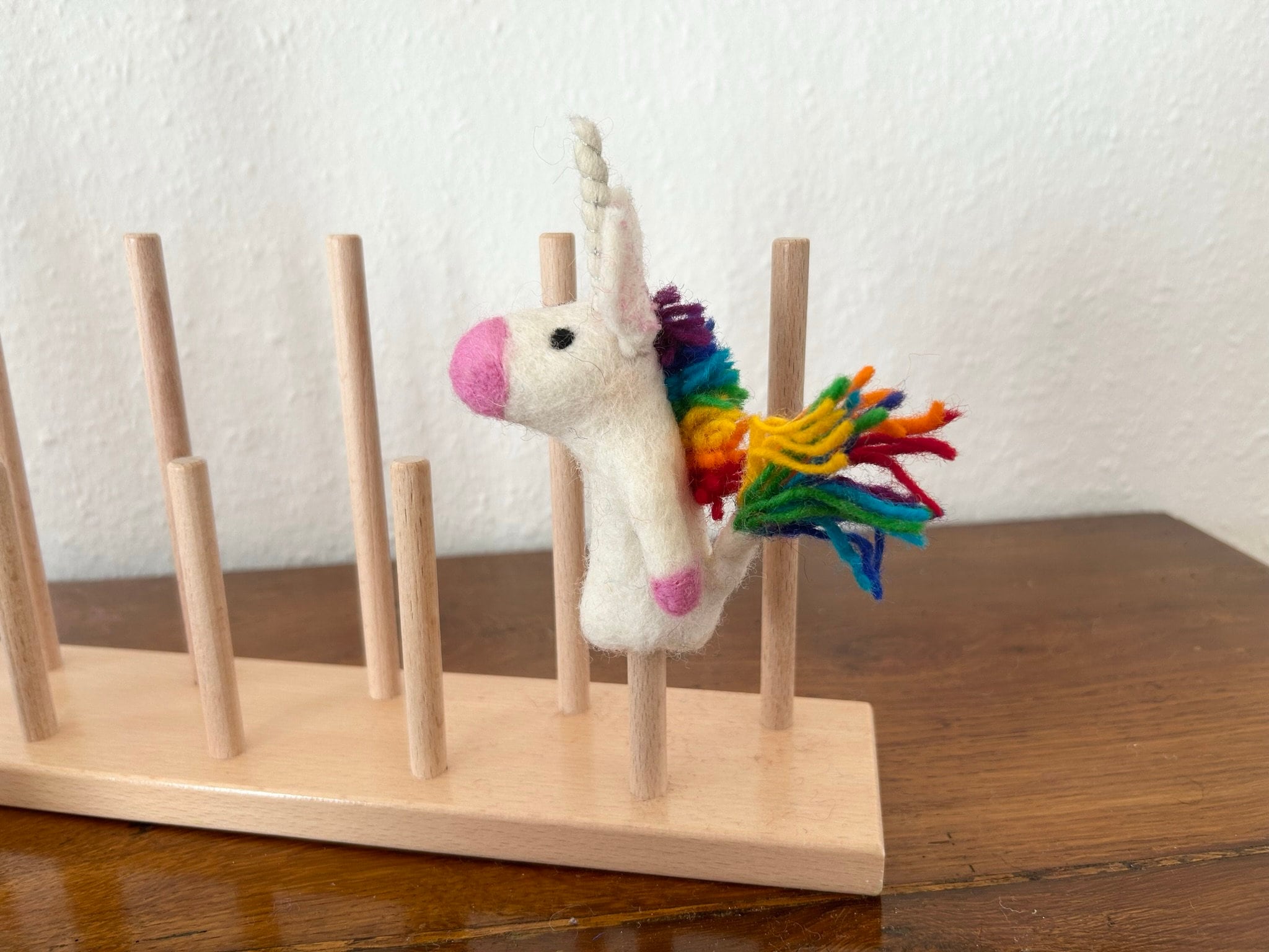Niedliche Fingerpuppe Einhorn aus Filz I Fingerspiel I Pegasus I Spielzeug Montessori I Geschichten erzählen