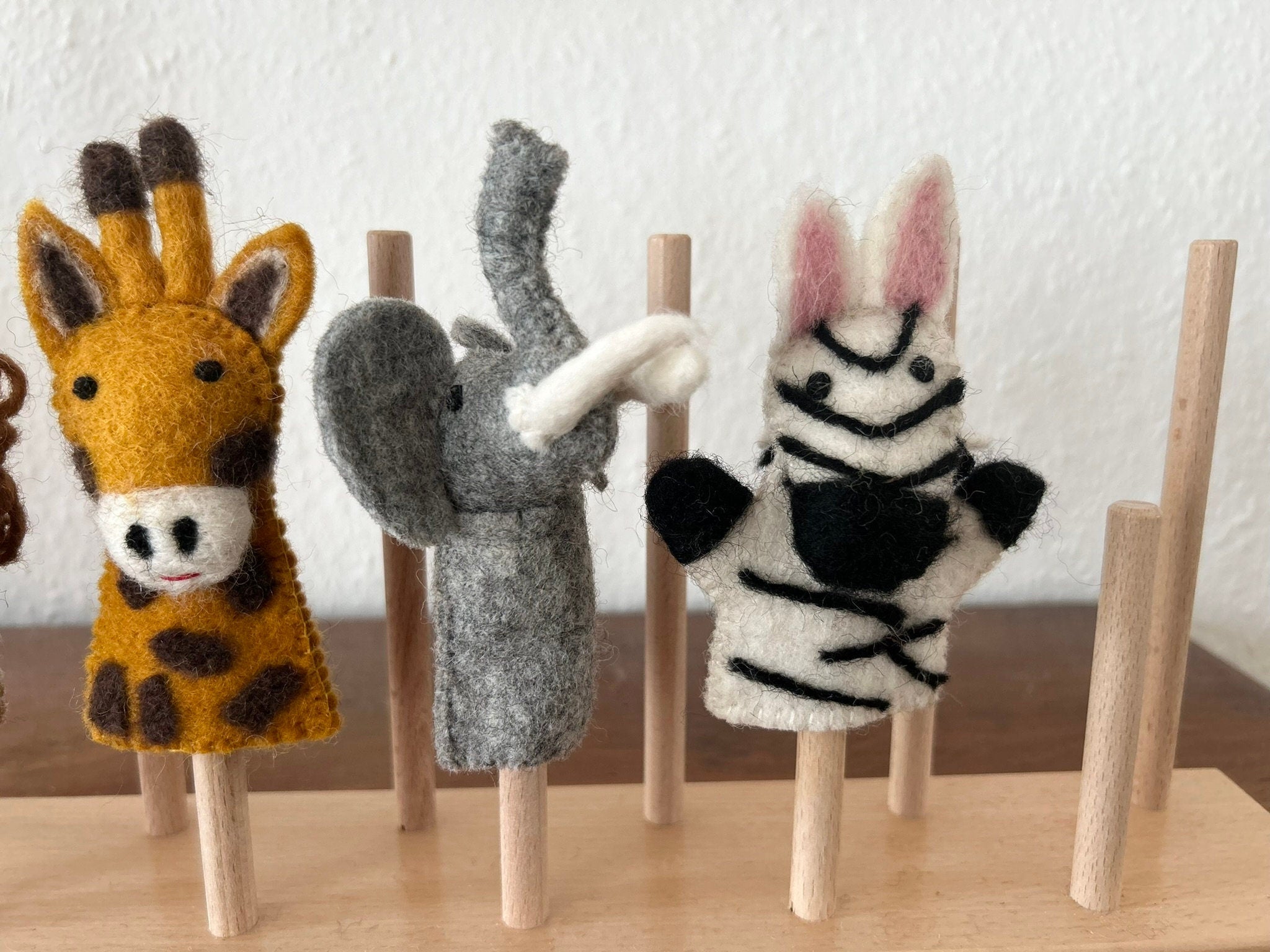Fingerpuppen Wildtiere, Afrika, Safari, Fingerspiel Filz, Lernspiel, Löwe, Elefant, Zebra, Giraffe, Fingerspiel