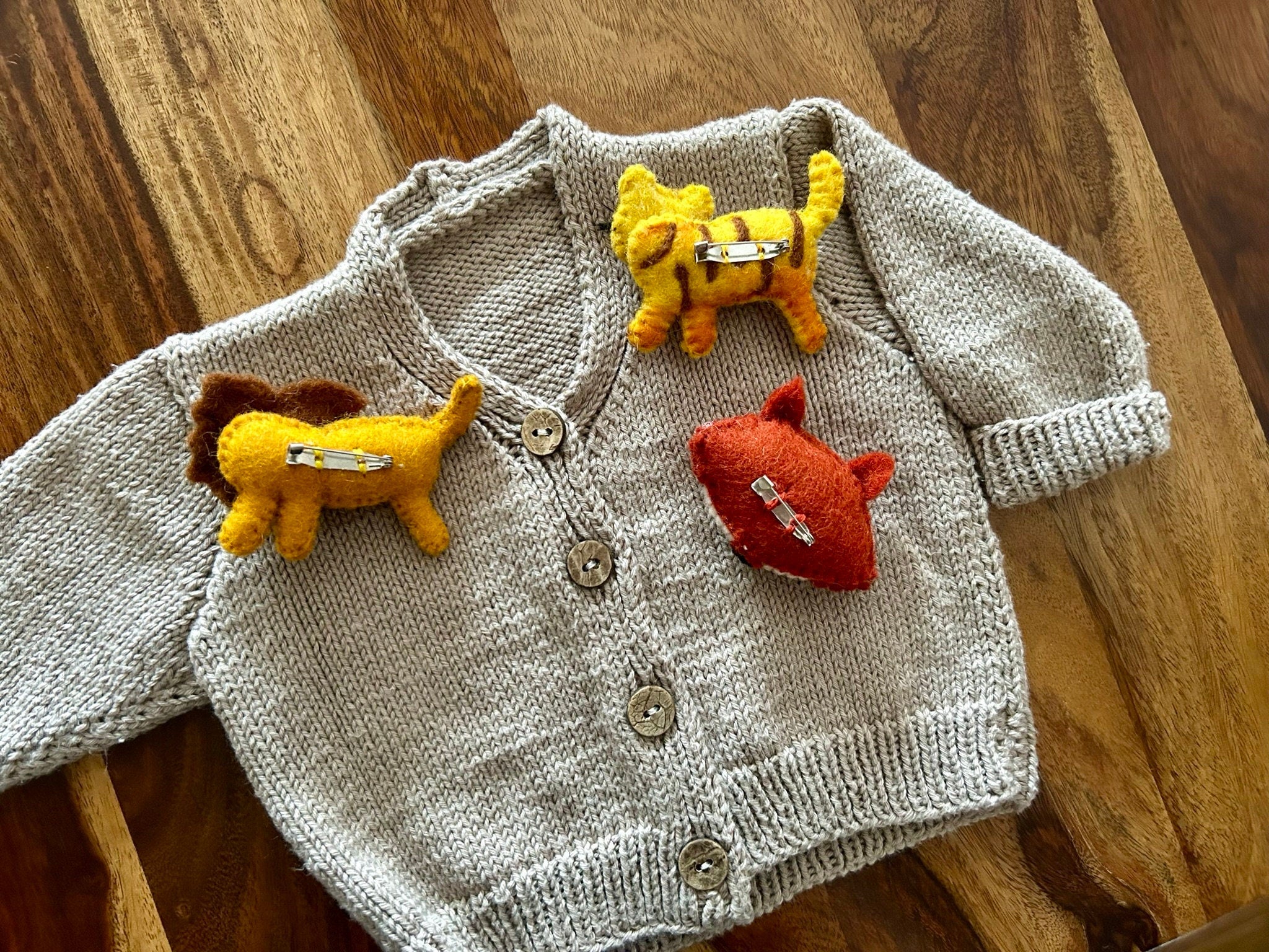 Filz Anstecker Tiger I Brosche I Kinderanstecker I Geburtstagsgeschenk Kinder I Filzbrosche I Löwe