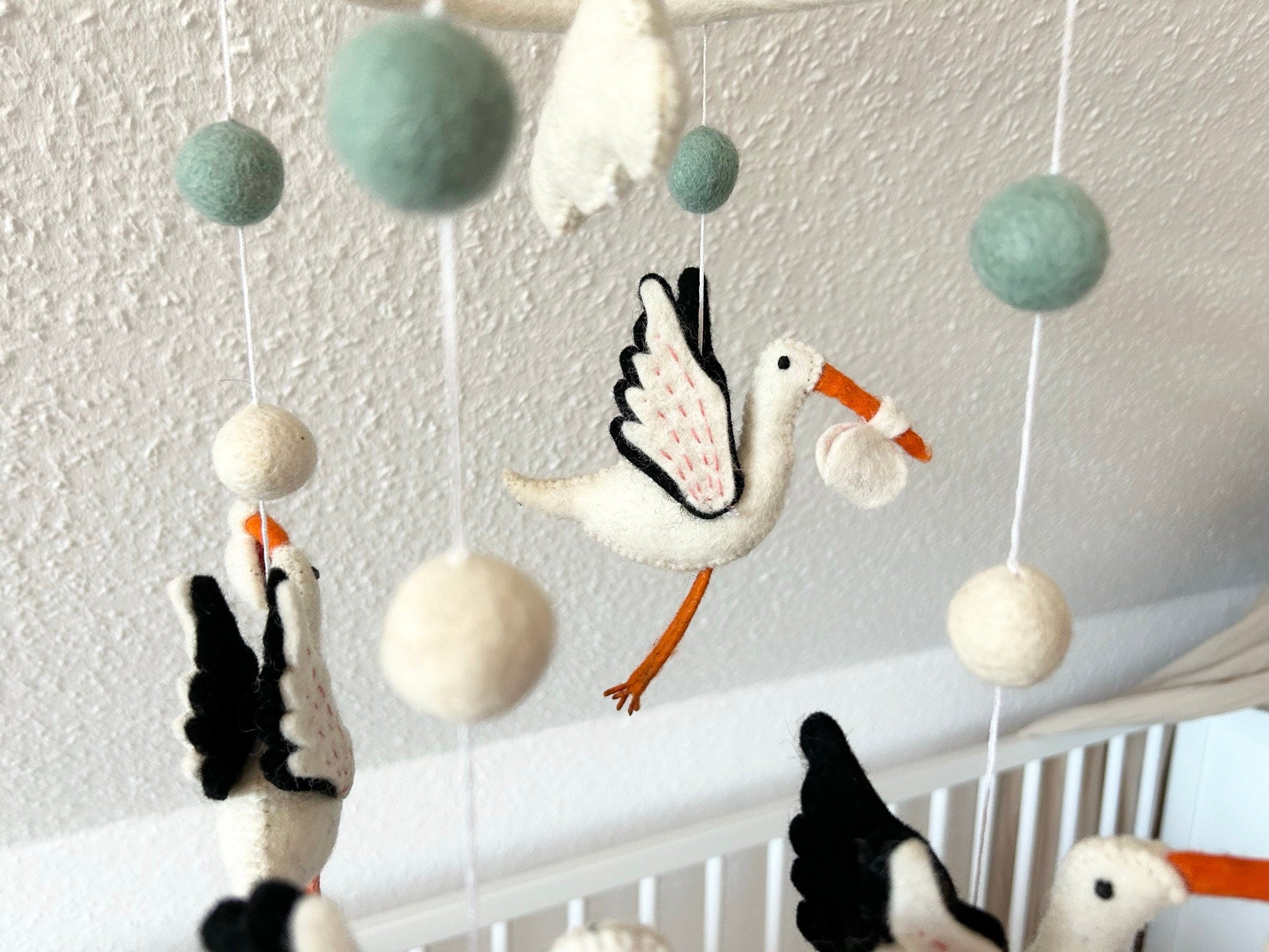 Storch Mobilé I Klapperstorch I Kinderzimmer Dekoration I Filz Deko I Babyzimmer I Geschenk zur Geburt I Babyshower I Babyausstattung