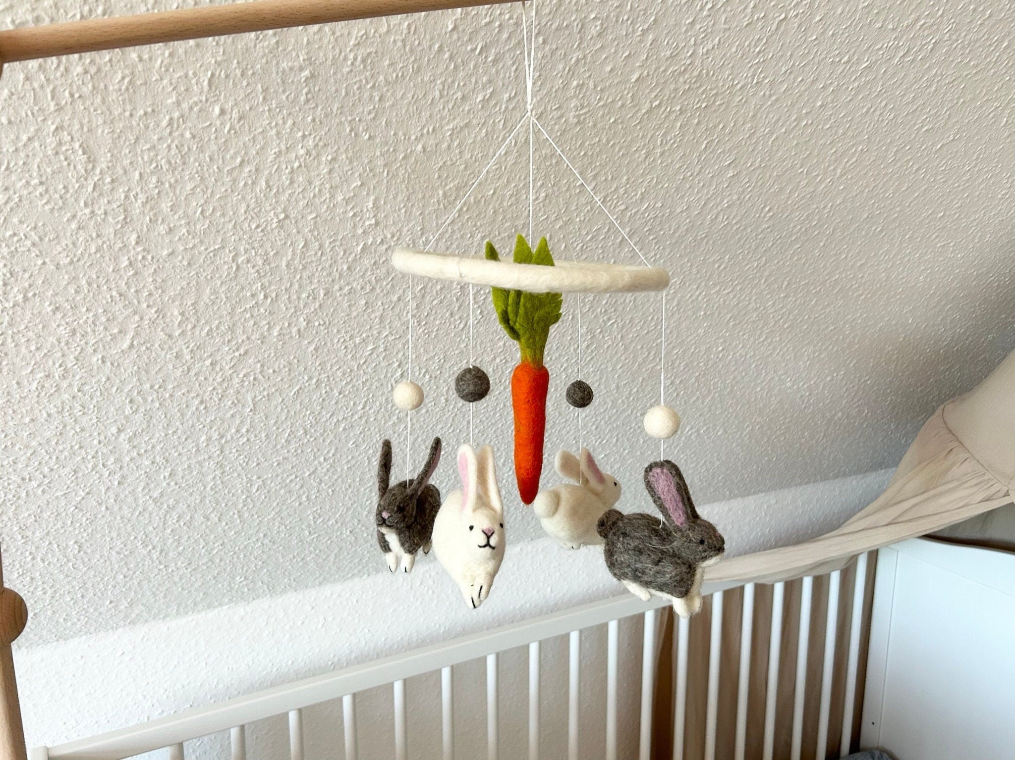 Hasen Mobilé I Babyhasen I Kaninchen I Kinderzimmer Dekoration I Filz Deko I Babyzimmer I Geschenk zur Geburt I Babyshower I Babyausstattung