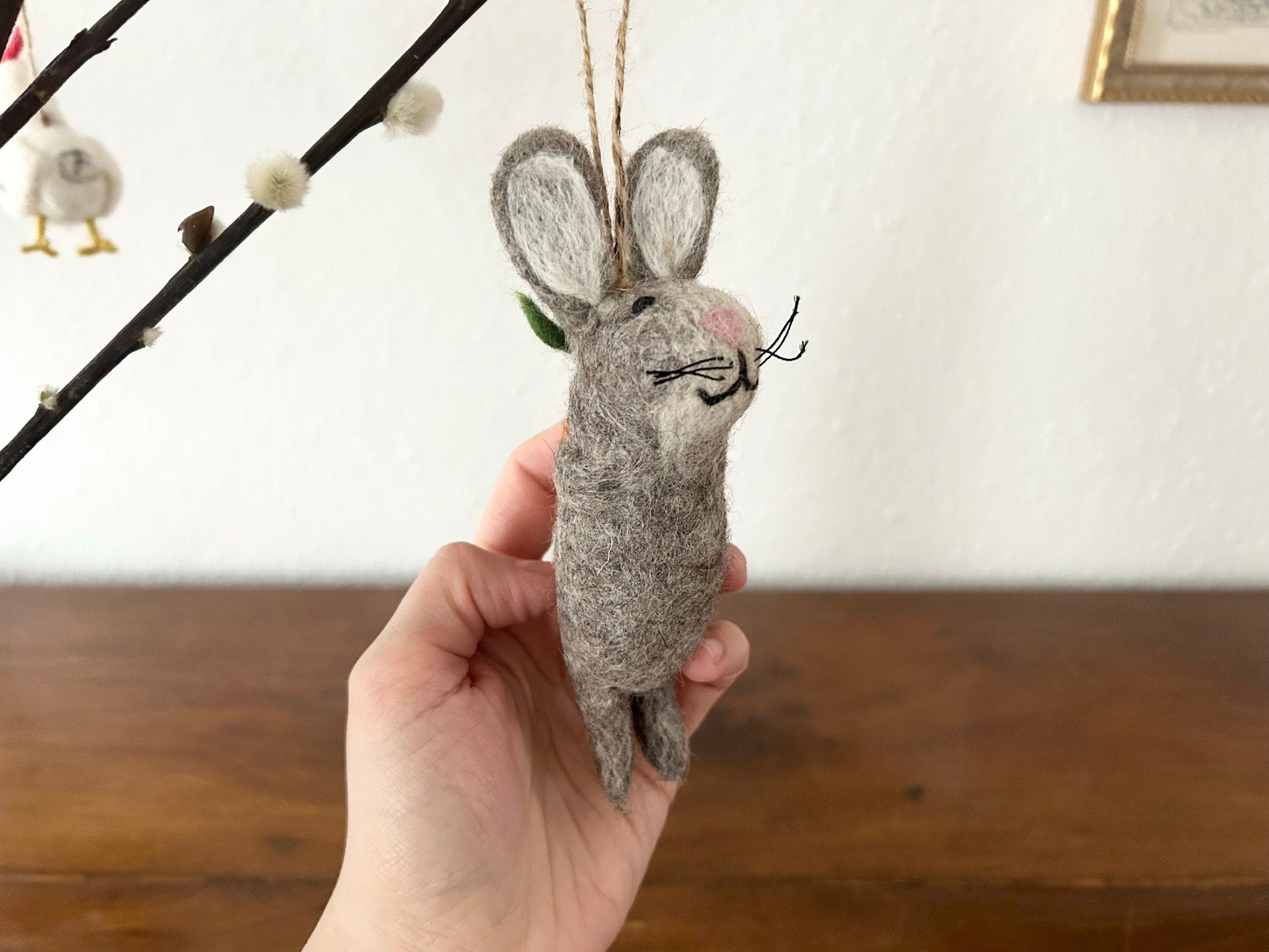 Anhänger Hase mit Karotte I Osterschmuck I Osterdeko I I Osterstrauß I Filzdeko Ostern I Osterhase I Frühling I Möhre Filz