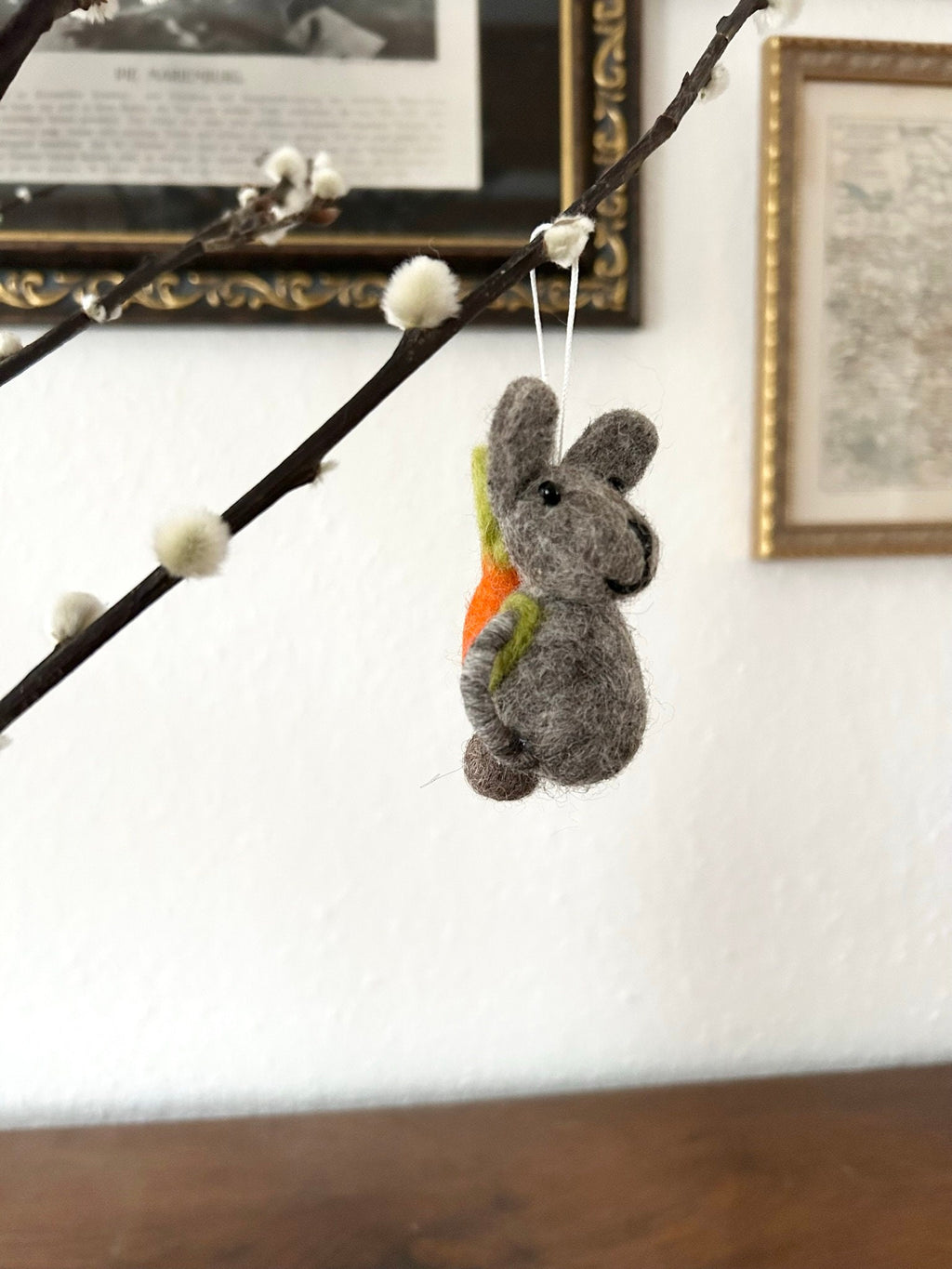 Anhänger Hase mit Karotte I Osterschmuck I Osterdeko I I Osterstrauß I Filzdeko Ostern I Osterhase I Frühling I Möhre Filz