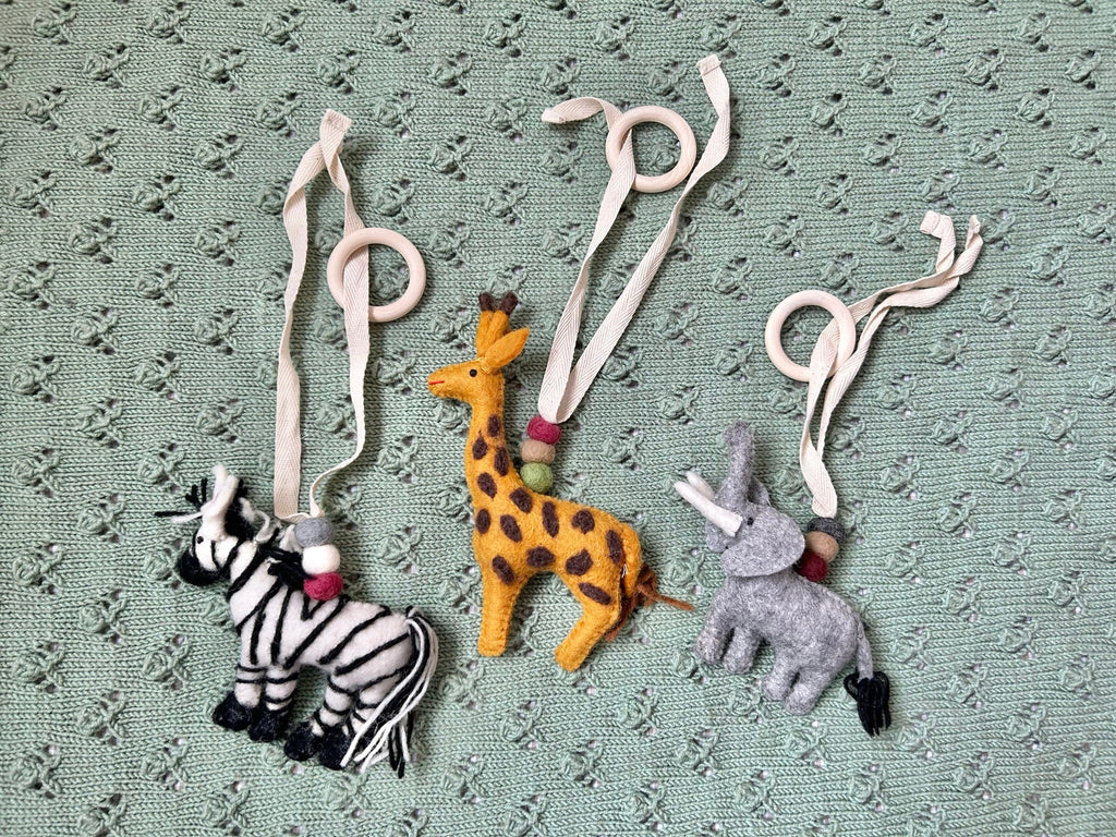 Spielbogenanhänger Giraffe Elefant Zebra aus Filz I Spielbogenanhänger Safari I Spieltrapez Anhänger I Baby Spielzeug I