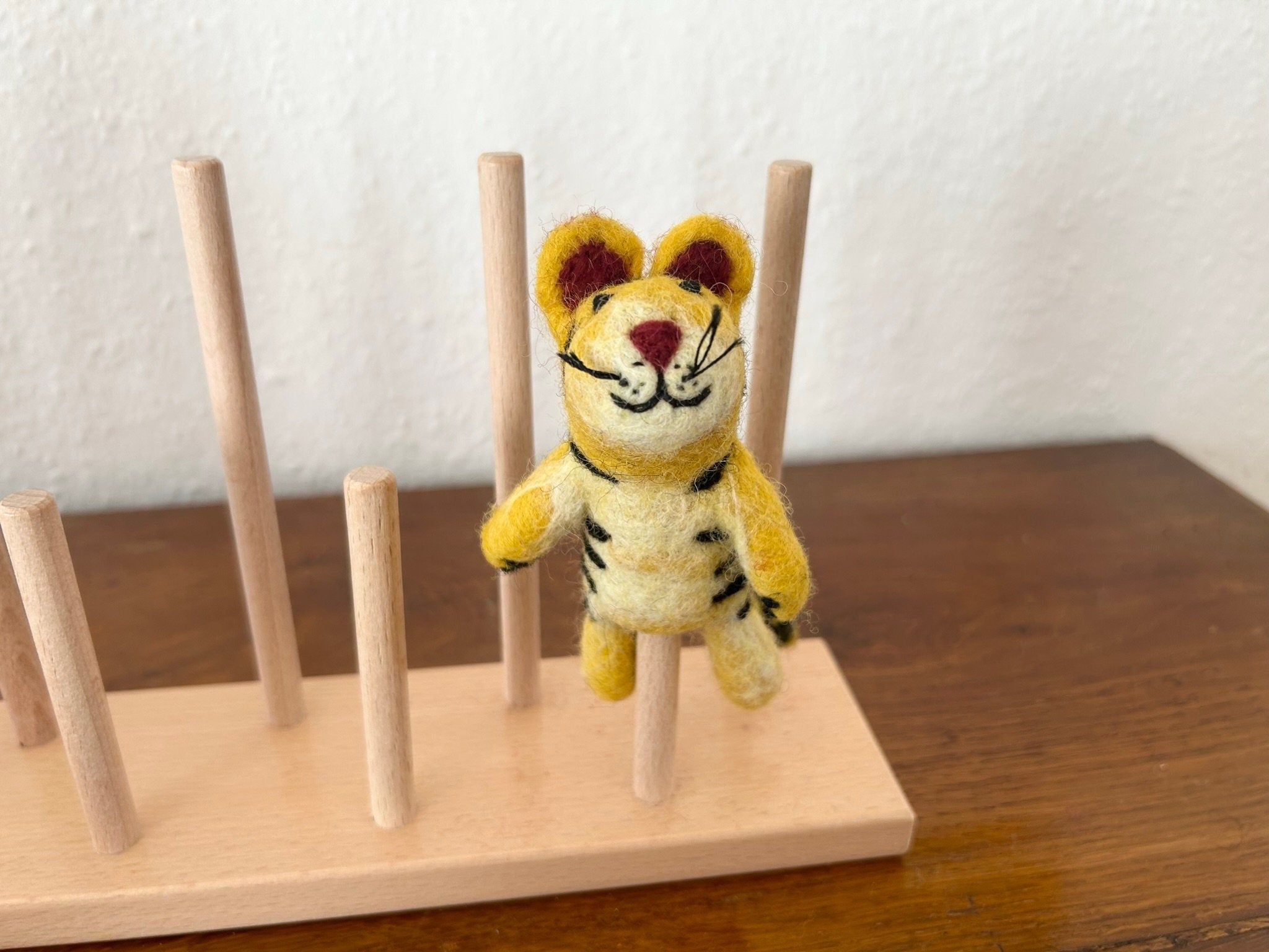 Niedliche Fingerpuppe Tiger aus Filz I Fingerspiel I Wildtiere I Spielzeug Montessori I Geschichten erzählen I Dschungel