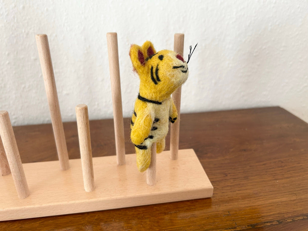 Niedliche Fingerpuppe Tiger aus Filz I Fingerspiel I Wildtiere I Spielzeug Montessori I Geschichten erzählen I Dschungel