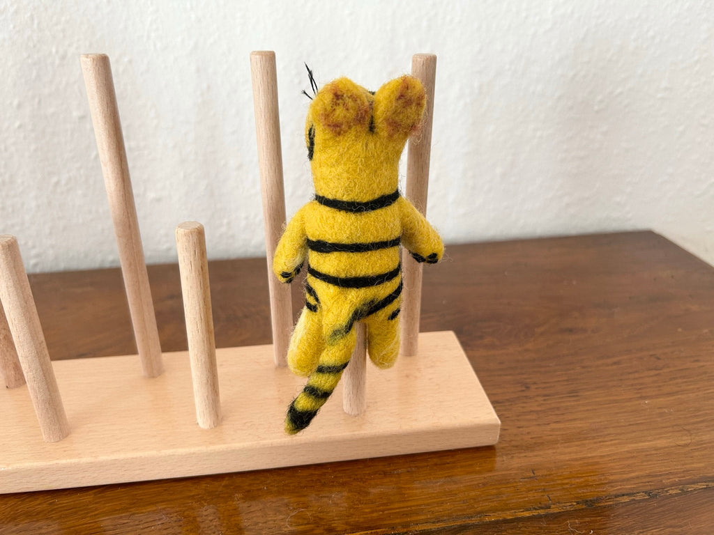 Niedliche Fingerpuppe Tiger aus Filz I Fingerspiel I Wildtiere I Spielzeug Montessori I Geschichten erzählen I Dschungel