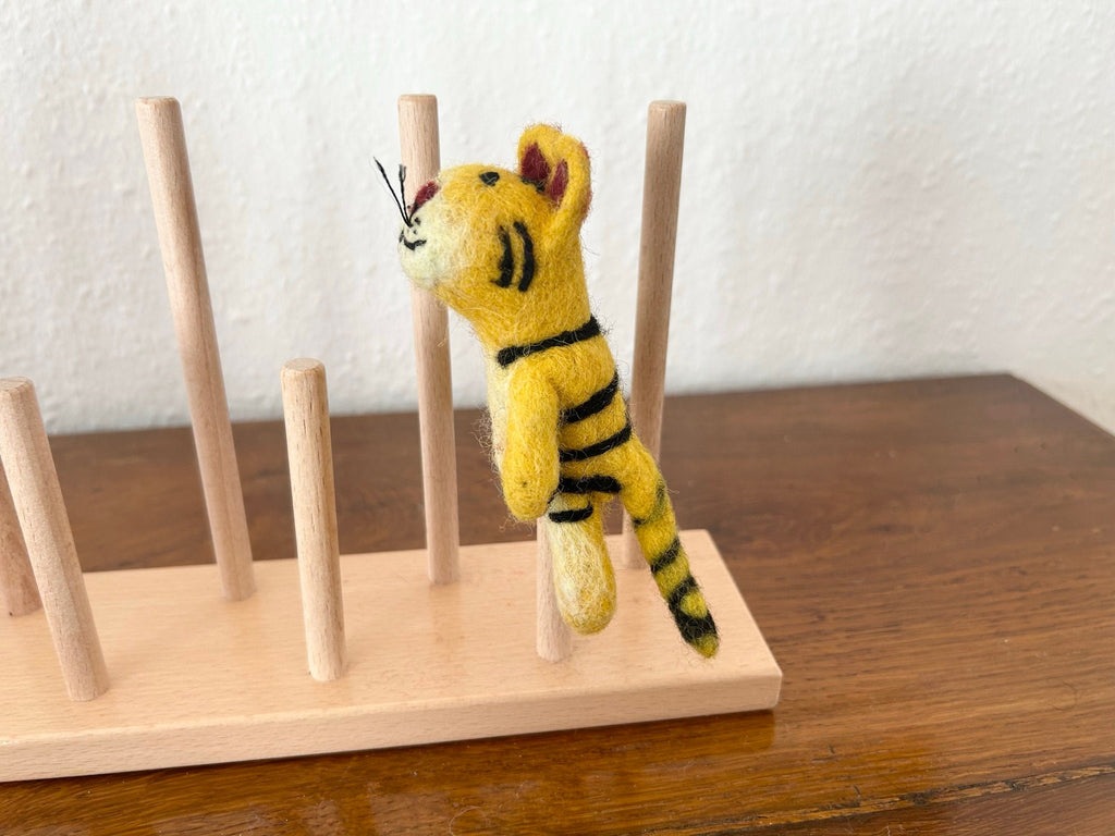 Niedliche Fingerpuppe Tiger aus Filz I Fingerspiel I Wildtiere I Spielzeug Montessori I Geschichten erzählen I Dschungel