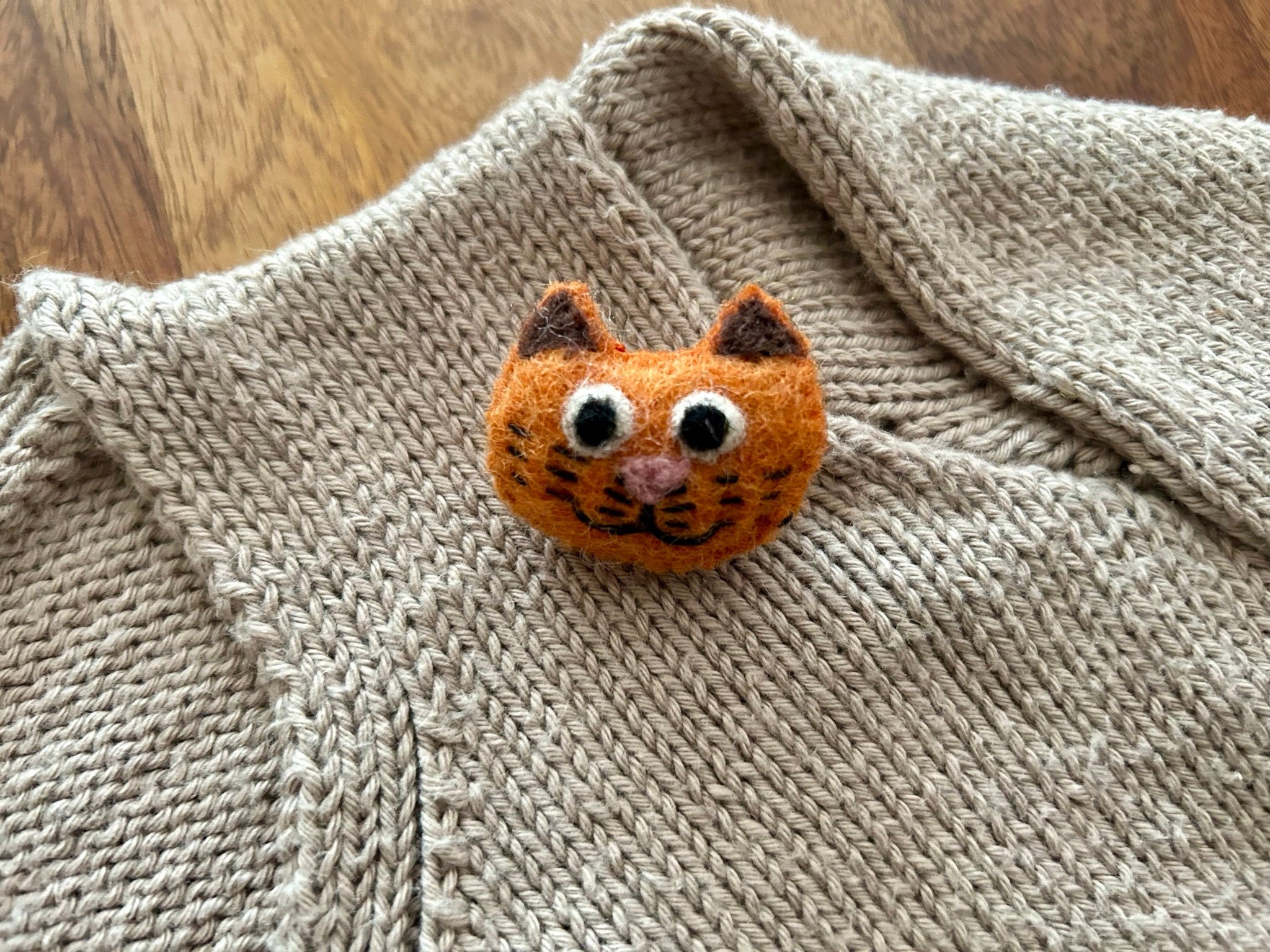 Filz Anstecker Katze I Kinderbrosche I Katzenbrosche I Katzenfreunde I Filzaccessoire