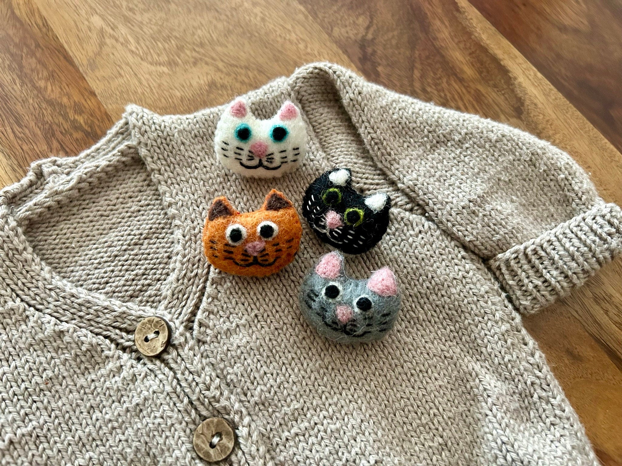 Filz Anstecker Katze I Kinderbrosche I Katzenbrosche I Katzenfreunde I Filzaccessoire