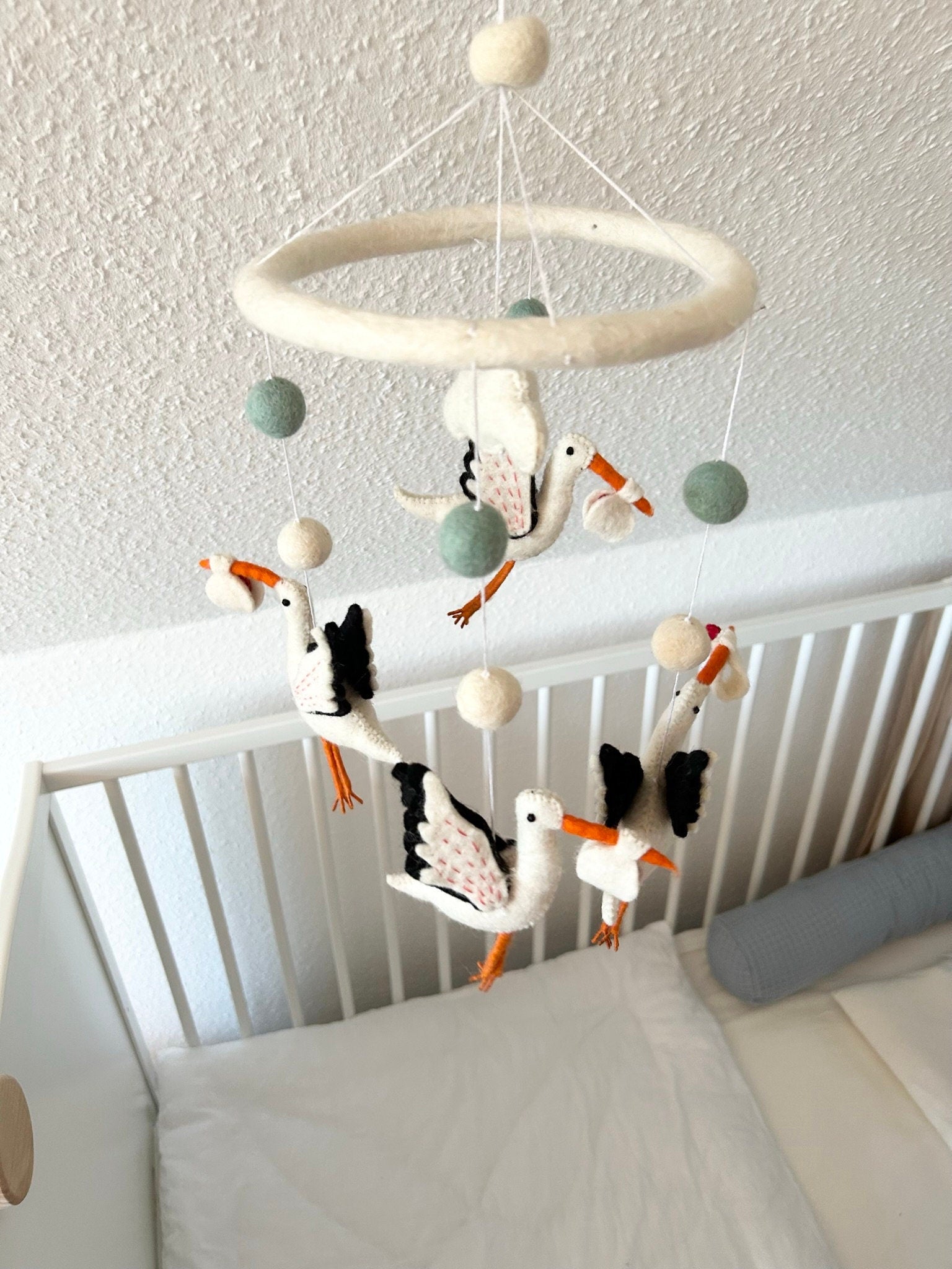 Storch Mobilé I Klapperstorch I Kinderzimmer Dekoration I Filz Deko I Babyzimmer I Geschenk zur Geburt I Babyshower I Babyausstattung