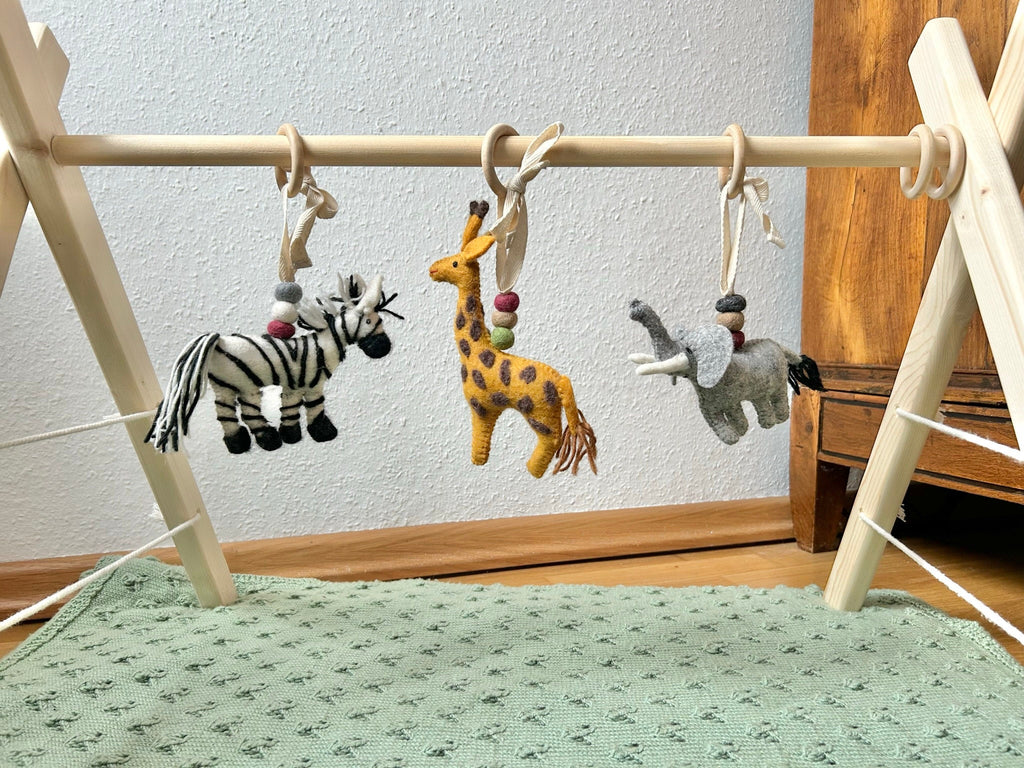 Spielbogenanhänger Giraffe Elefant Zebra aus Filz I Spielbogenanhänger Safari I Spieltrapez Anhänger I Baby Spielzeug I