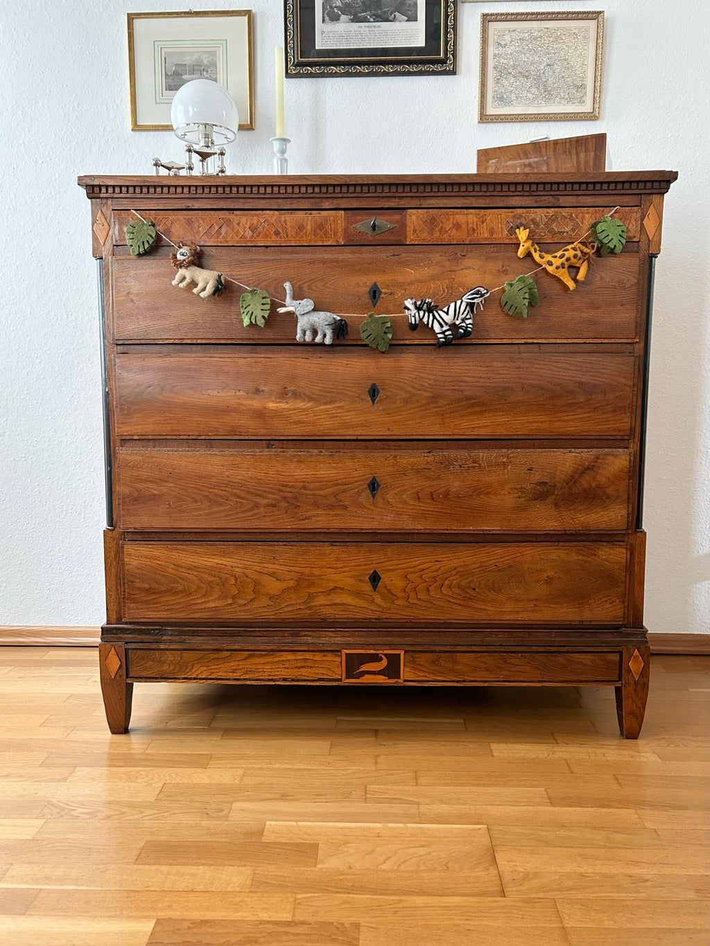 Girlande Safari I Kinderzimmer Dekoration I Filz Deko I Babyzimmer I Geschenk zur Geburt I Babyshower I Babyausstattung I Wilde Tiere