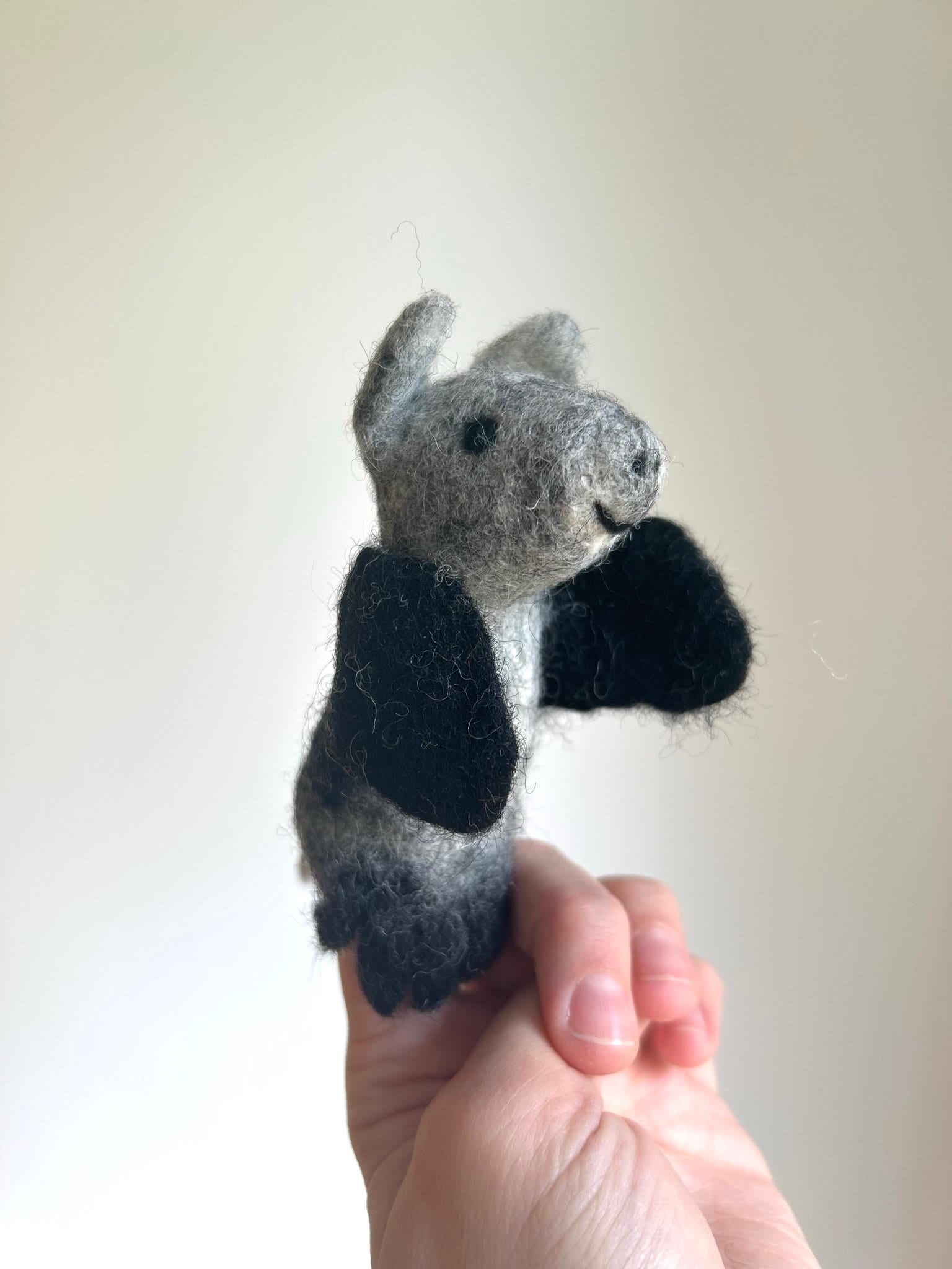 Niedliche Fingerpuppe Fledermaus aus Filz I Fingerspiel I Spielzeug Montessori I Geschichten erzählen I Nachttiere