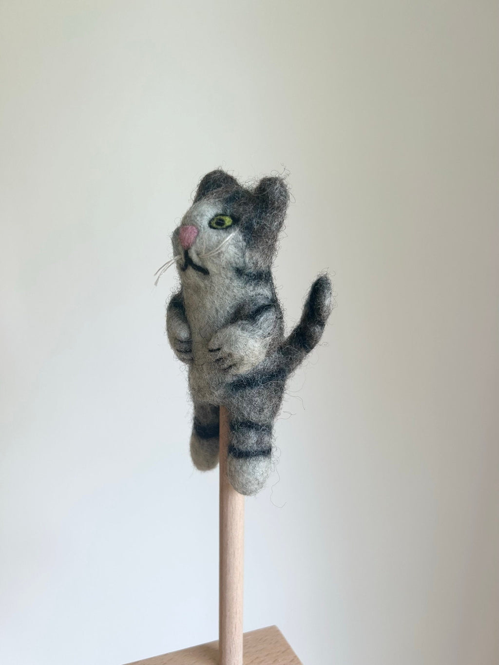 Niedliche Fingerpuppe Katze grau aus Filz I Fingerspiel I Bauernhoftier I Haustiere I Spielzeug Montessori I Geschichten erzählen I Katzen