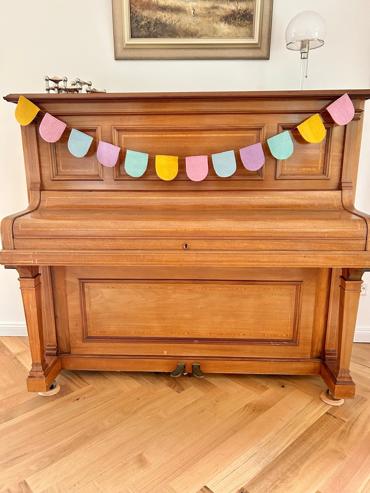Bunte pastell Wimpelkette rund aus Filz I Dekoration I Kindergeburtstag I Partydekoration I handgemacht I Kinderzimmer I Babyparty