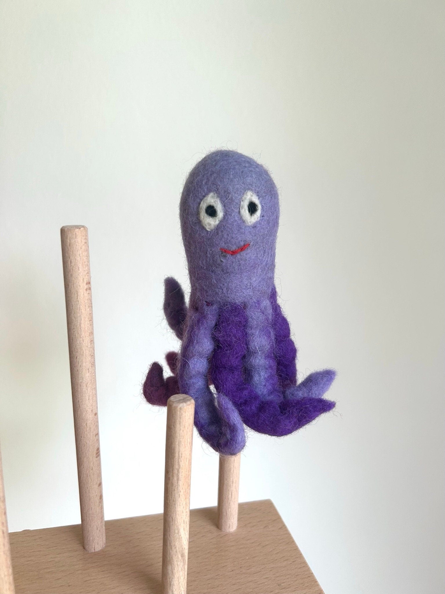 Niedliche Fingerpuppe Tintenfisch aus Filz I Fingerspiel Krake I Spielzeug Montessori I Geschichten erzählen