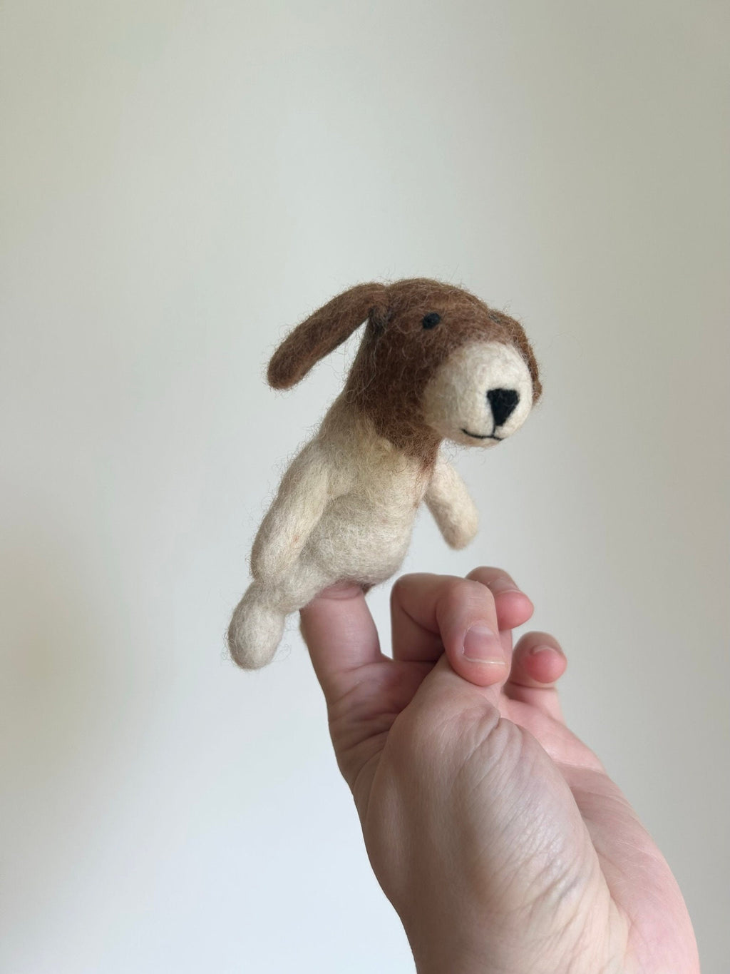 Niedliche Fingerpuppe Beagle Hund aus Filz I Fingerspiel I Bauernhoftier I Hunde I Spielzeug Montessori I Geschichten erzählen