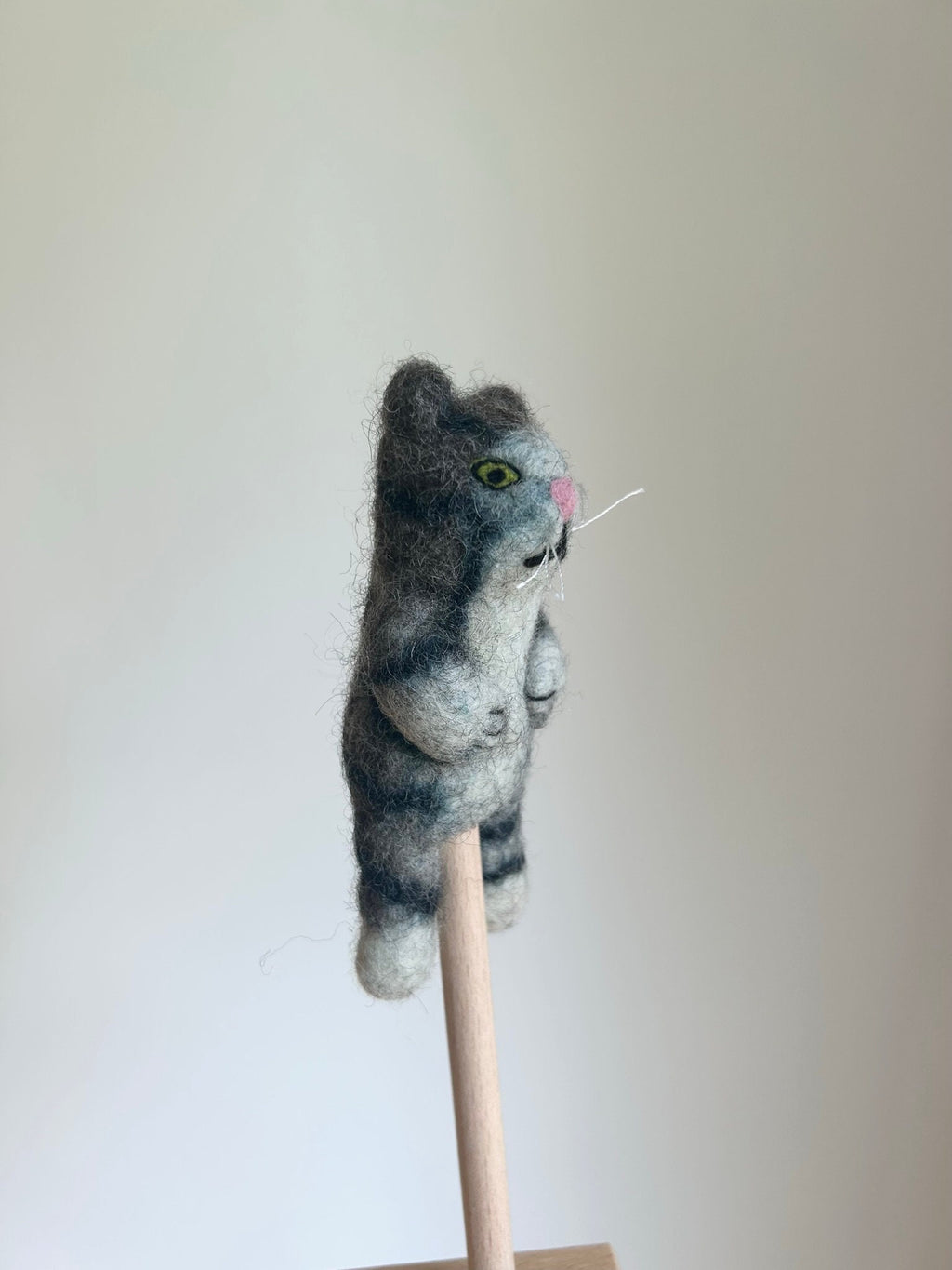 Niedliche Fingerpuppe Katze grau aus Filz I Fingerspiel I Bauernhoftier I Haustiere I Spielzeug Montessori I Geschichten erzählen I Katzen