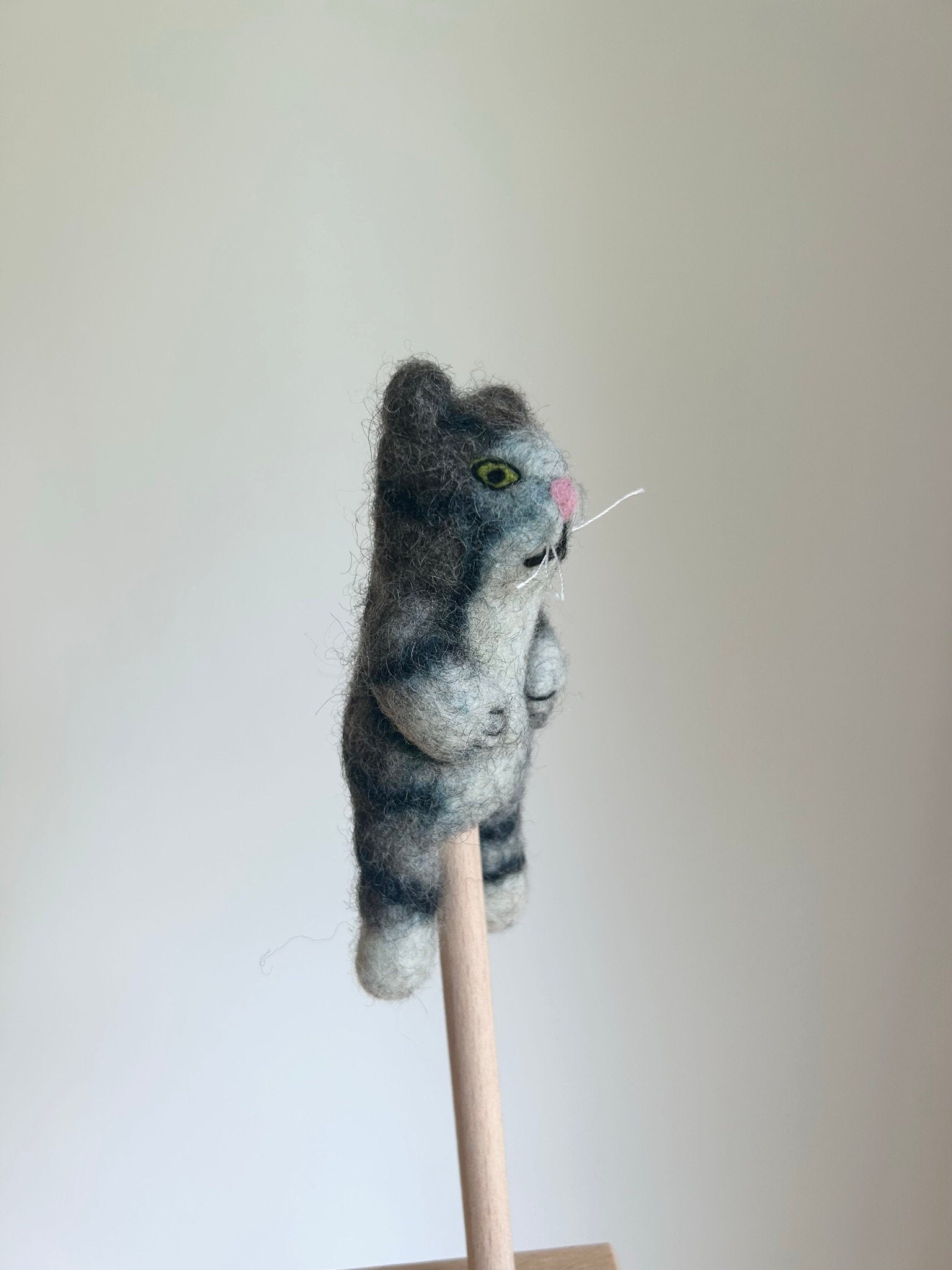 Niedliche Fingerpuppe Katze grau aus Filz I Fingerspiel I Bauernhoftier I Haustiere I Spielzeug Montessori I Geschichten erzählen I Katzen