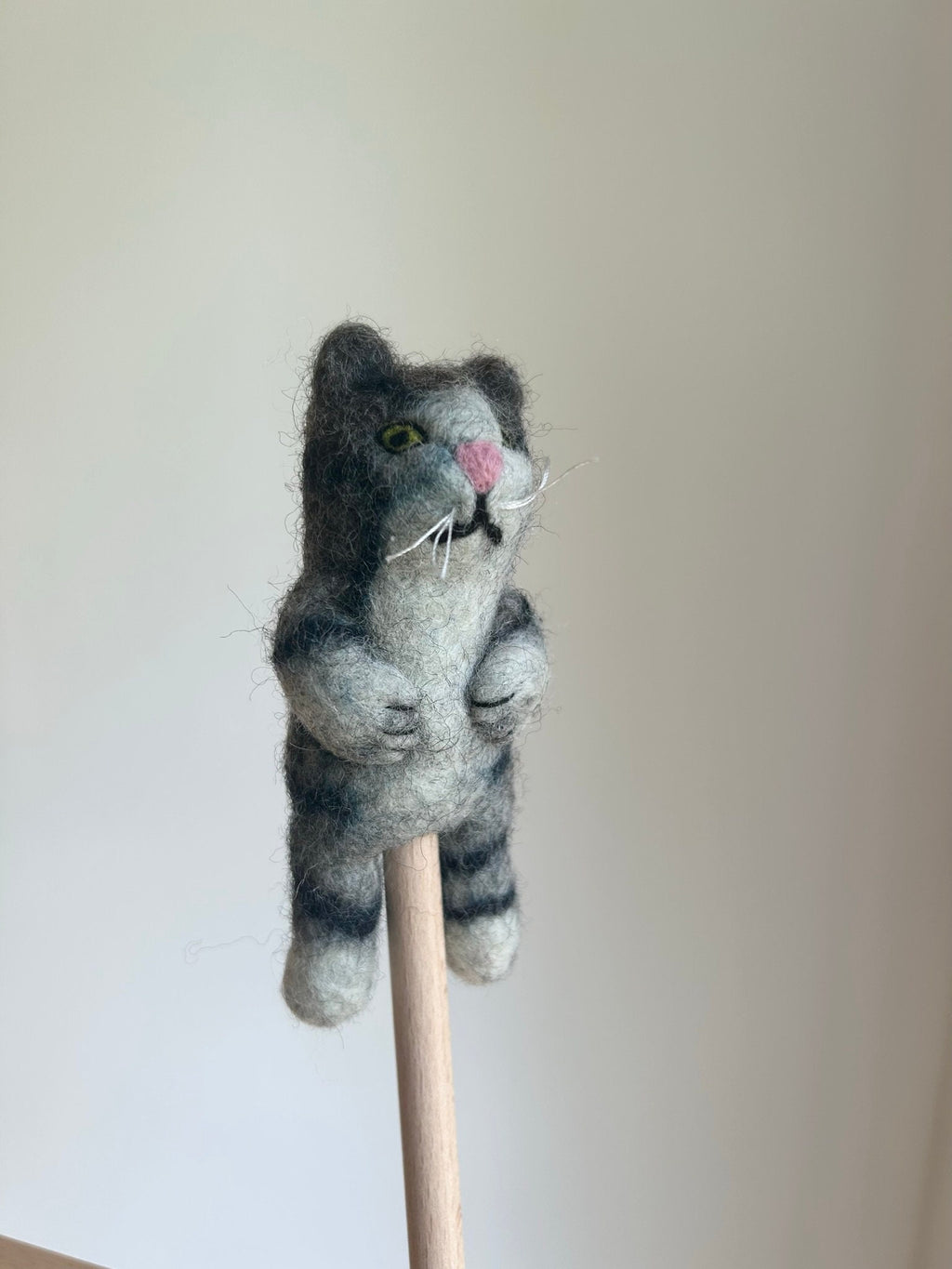 Niedliche Fingerpuppe Katze grau aus Filz I Fingerspiel I Bauernhoftier I Haustiere I Spielzeug Montessori I Geschichten erzählen I Katzen