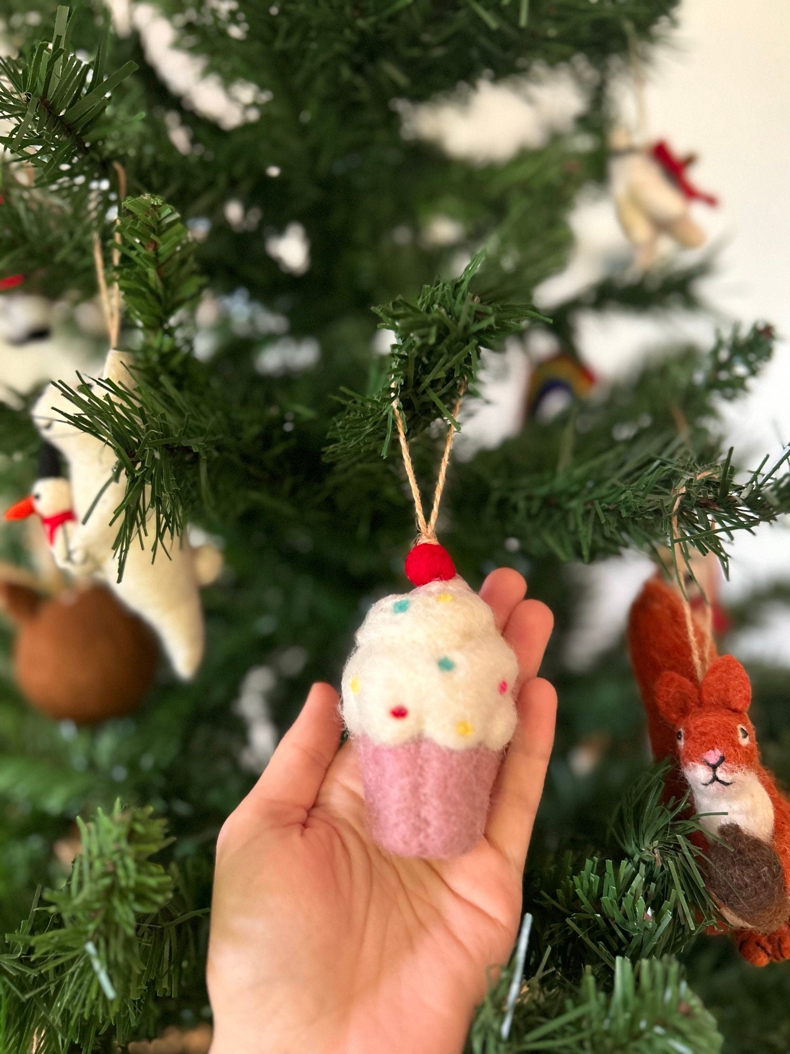 Weihnachtsanhänger Cupcake I Filz Christbaumschmuck I Weihnachtsdeko I Anhänger Weihnachten I Donut Geschenkidee I Cupcake mit Streusel