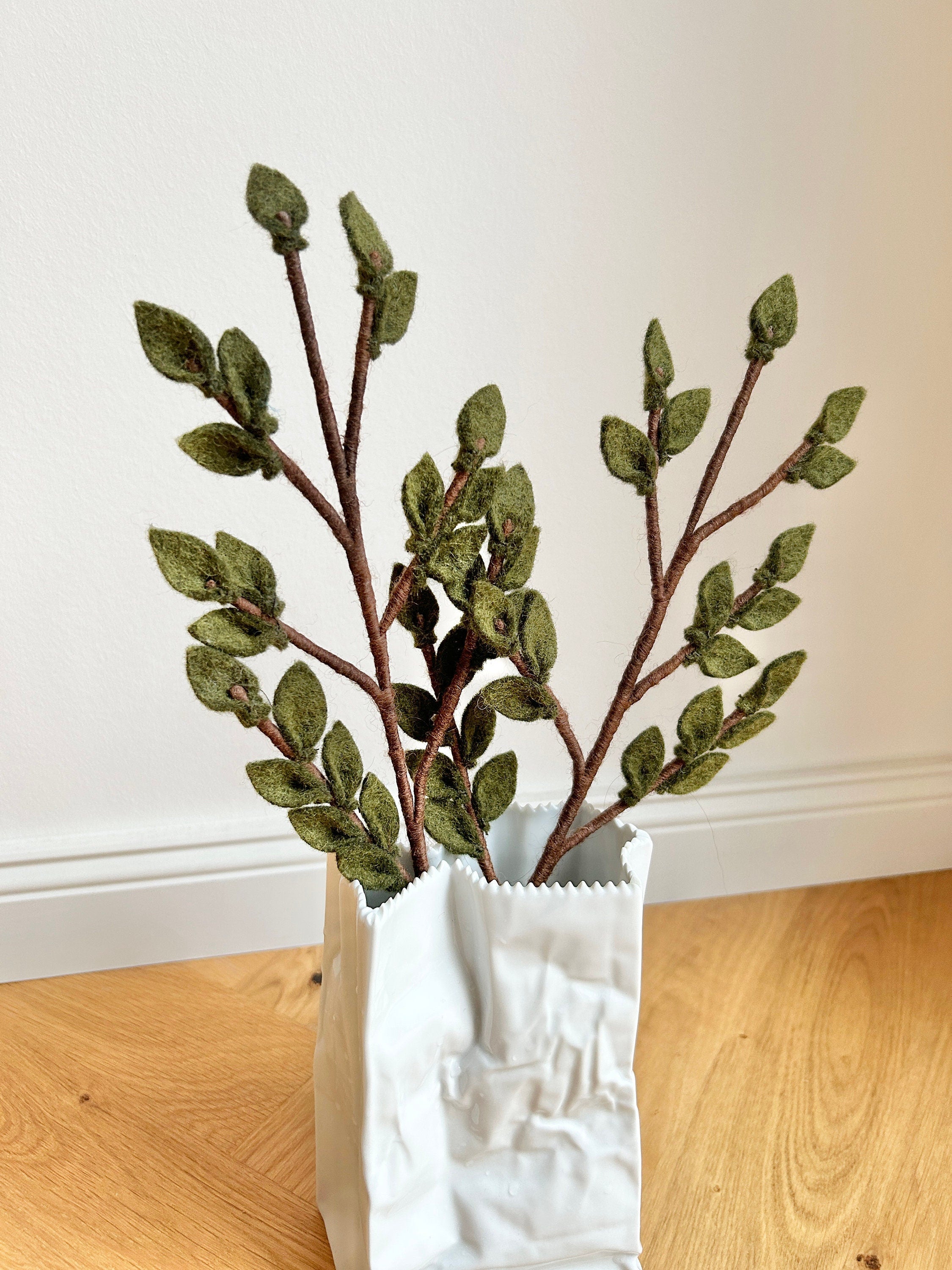 Herbstzweig aus Filz I handgefilzter Zweig I Dekoration I Blumenstrauß I Winterdeko I Herbstdeko I