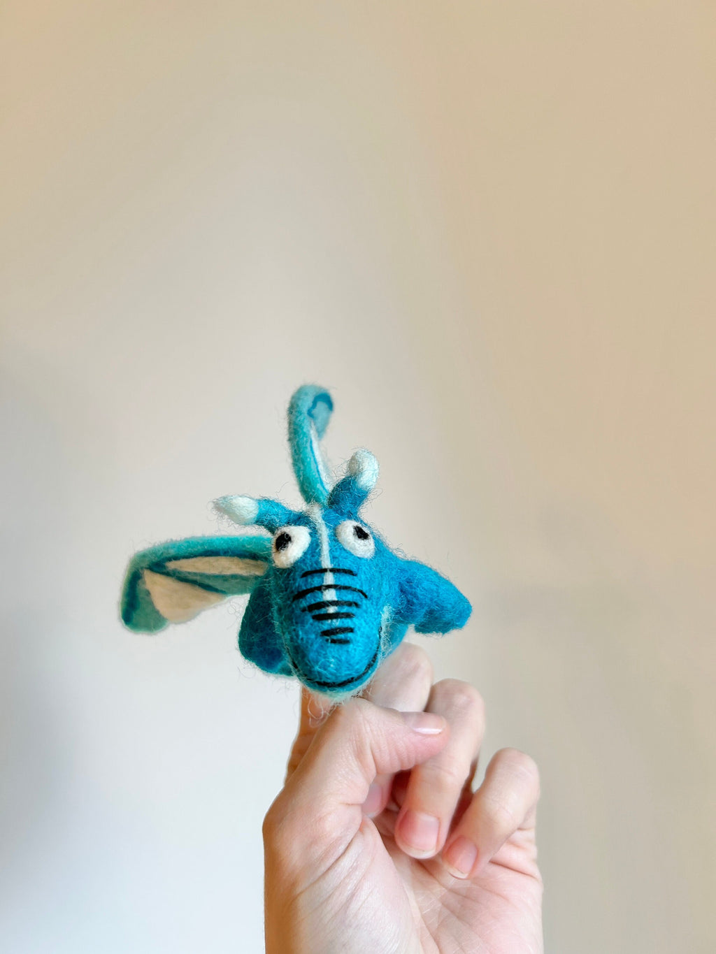 Niedliche Fingerpuppe Monster aus Filz I Fingerspiel I Drache I süßes Monster I Spielzeug Montessori I Geschichten erzählen