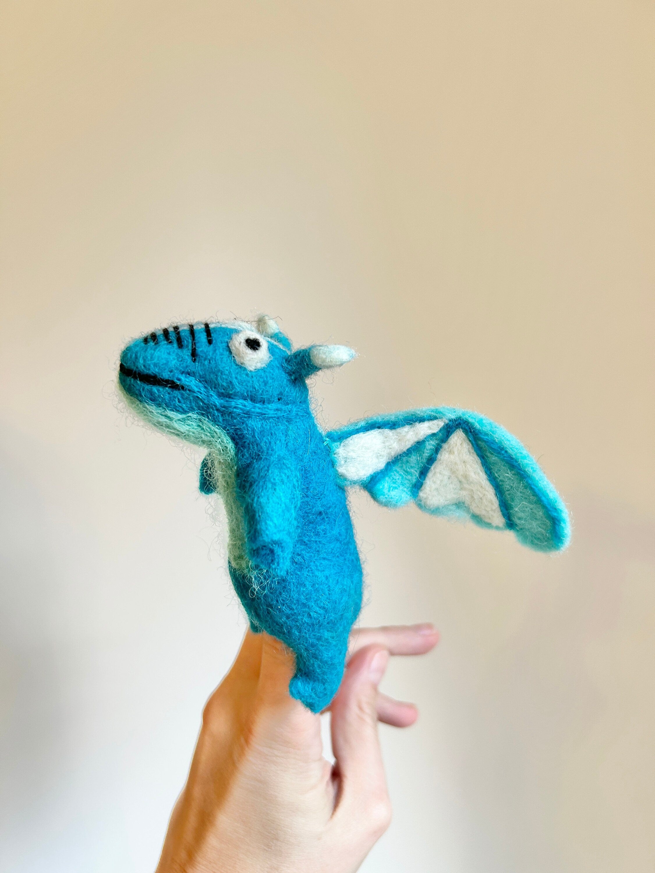 Niedliche Fingerpuppe Monster aus Filz I Fingerspiel I Drache I süßes Monster I Spielzeug Montessori I Geschichten erzählen