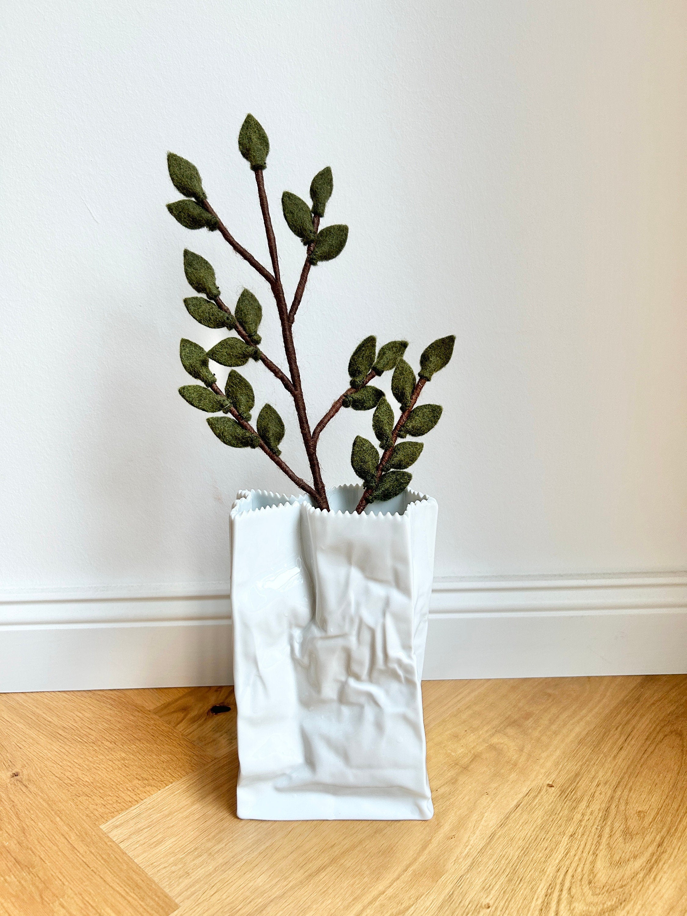 Herbstzweig aus Filz I handgefilzter Zweig I Dekoration I Blumenstrauß I Winterdeko I Herbstdeko I