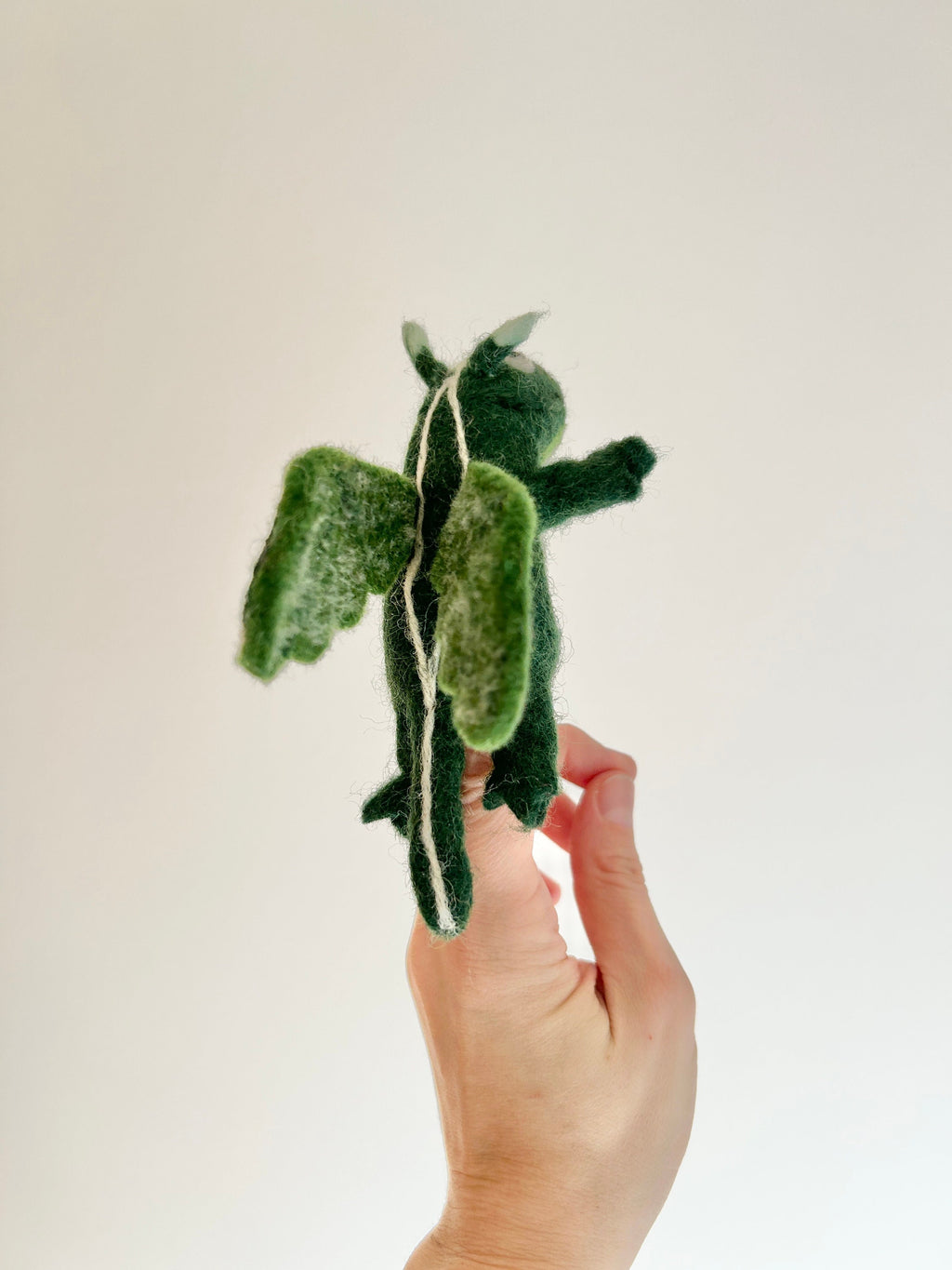 Niedliche Fingerpuppe Monster aus Filz I Fingerspiel I Drache I süßes Monster I Spielzeug Montessori I Geschichten erzählen