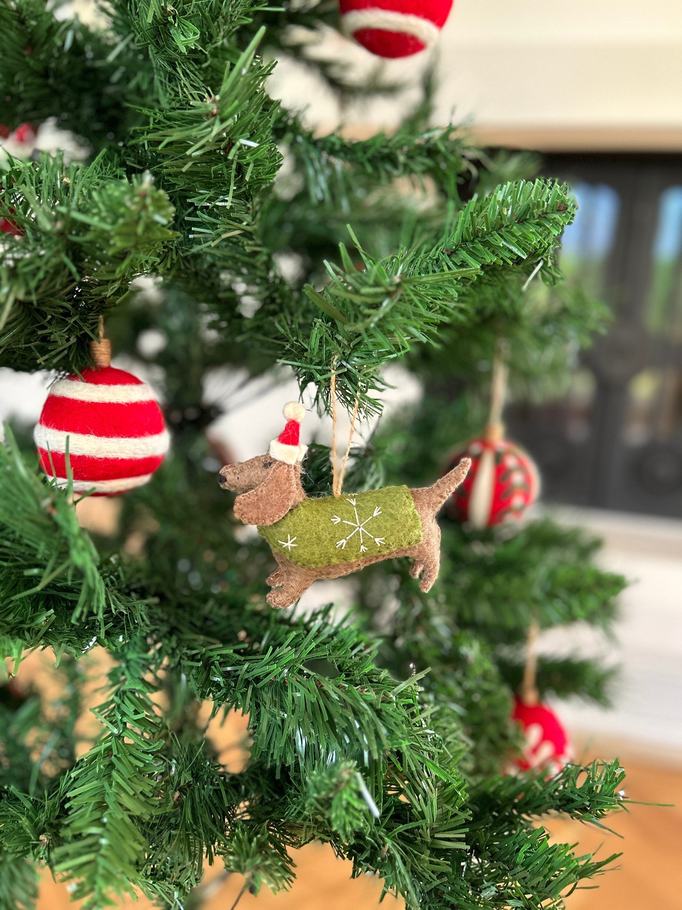 Weihnachtsanhänger Dackel aus Filz I Filz Christbaumschmuck I Weihnachtsdeko I Weihnachtsdackel mit Mütze I Hundeanhänger