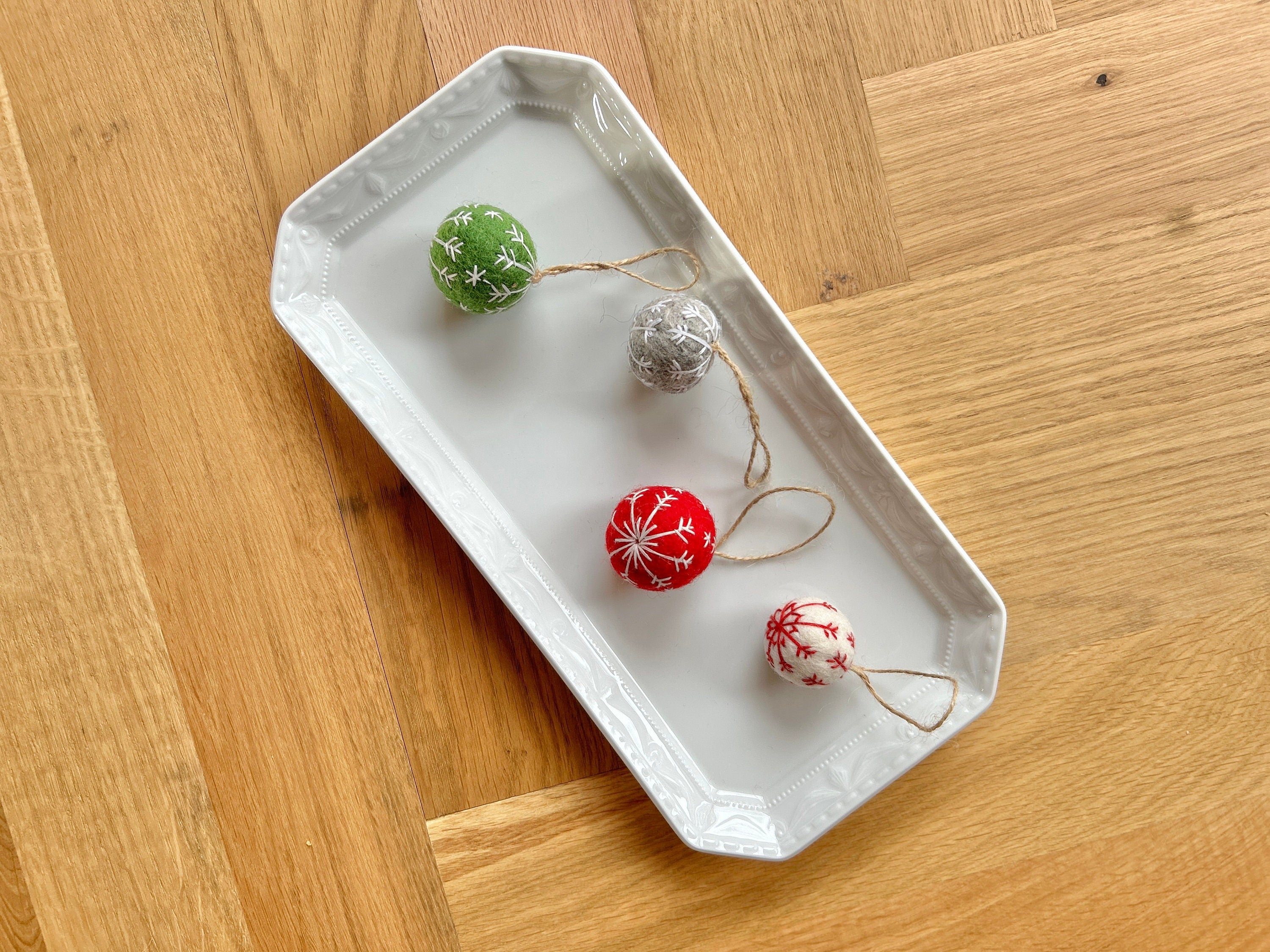 Kleine Weihnachtskugel aus Filz handgemacht I Weihnachtsdeko I Anhänger I Kugeln handgemacht I Weihnachtsschmuck I Christbaumkugel Filz I