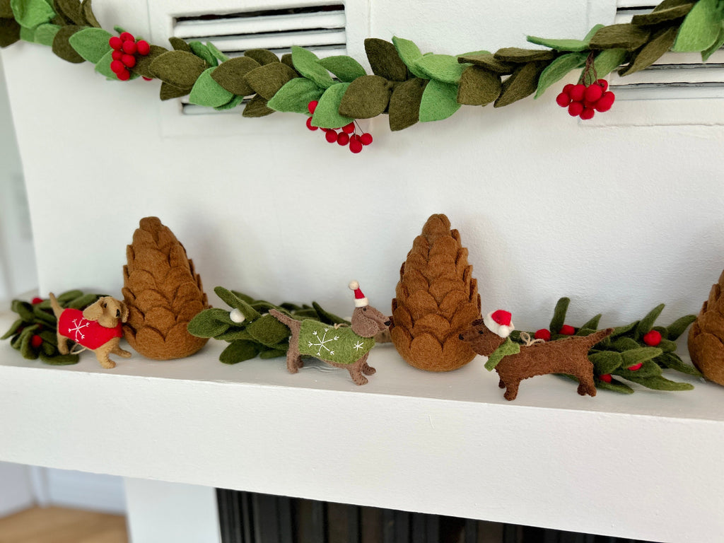 Weihnachtsanhänger Dackel aus Filz I Filz Christbaumschmuck I Weihnachtsdeko I Weihnachtsdackel mit Mütze I Hundeanhänger