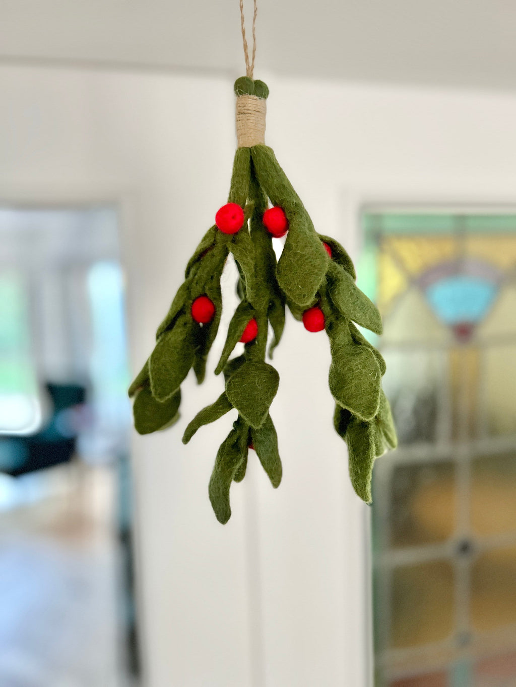 Mistelzweig rote Beeren aus Filz I handgefilzt aus Wolle I Fensterdeko I Weihnachtsdeko I Beerenzweig I Misteln I Weihnachtsanhänger Filz