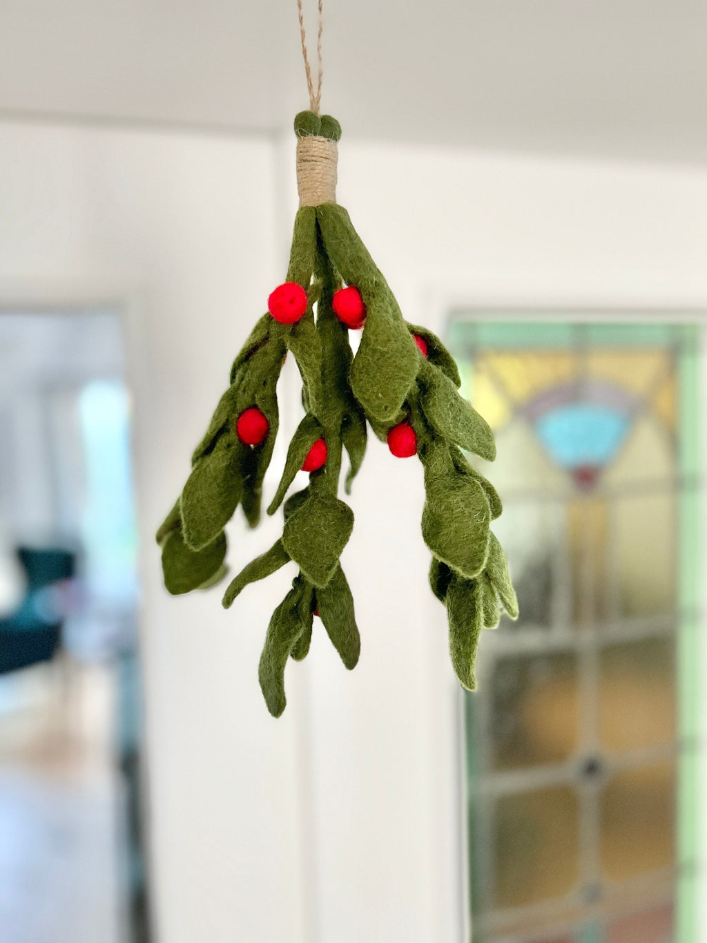Mistelzweig rote Beeren aus Filz I handgefilzt aus Wolle I Fensterdeko I Weihnachtsdeko I Beerenzweig I Misteln I Weihnachtsanhänger Filz