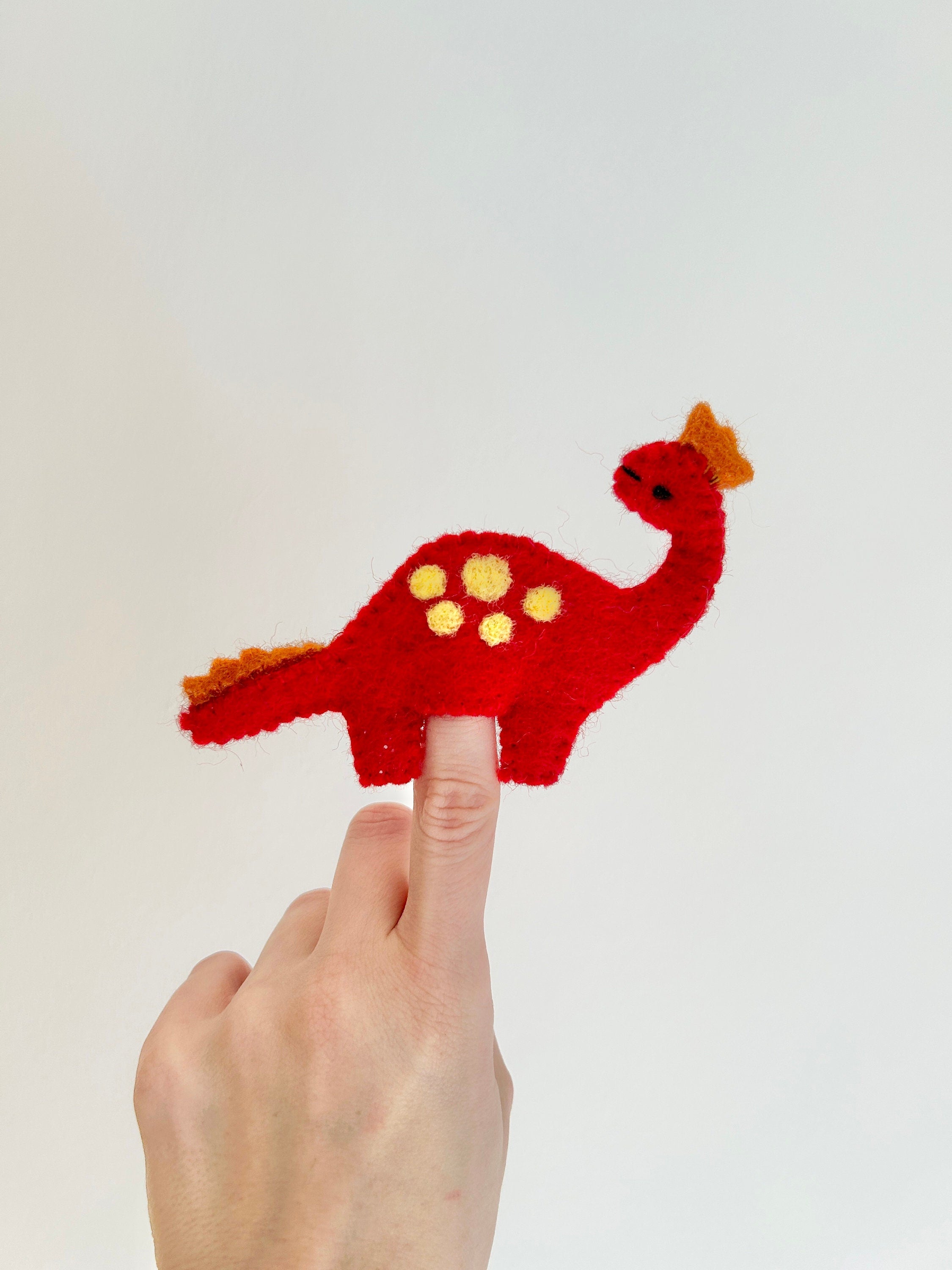 Fingerpuppe roter Dinosaurier aus Filz I Spielzeug Montessori I Geschichten erzählen I bunte Fingerpuppe