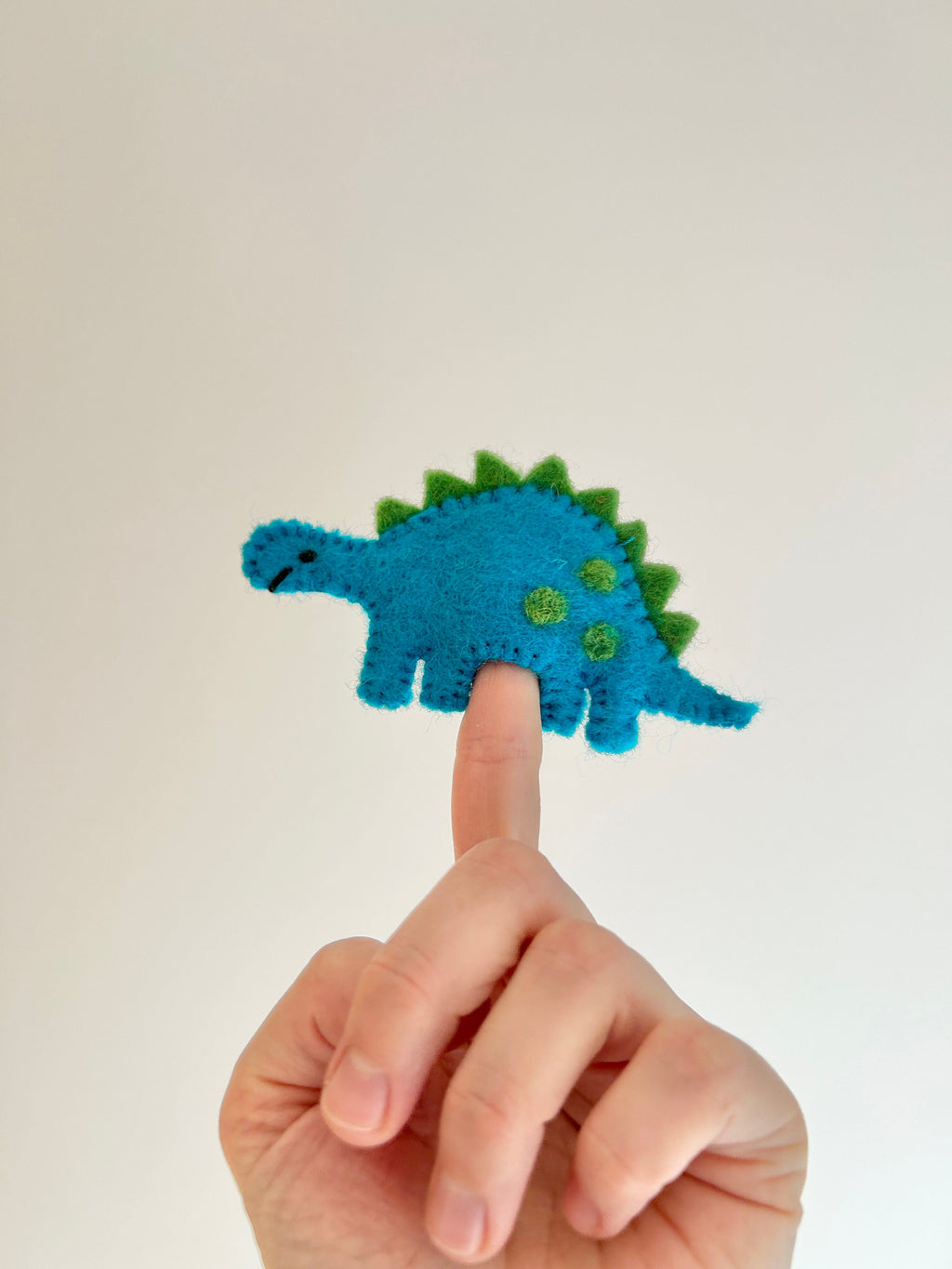 Fingerpuppe blauer Dinosaurier aus Filz I Spielzeug Montessori I Geschichten erzählen I bunte Fingerpuppe