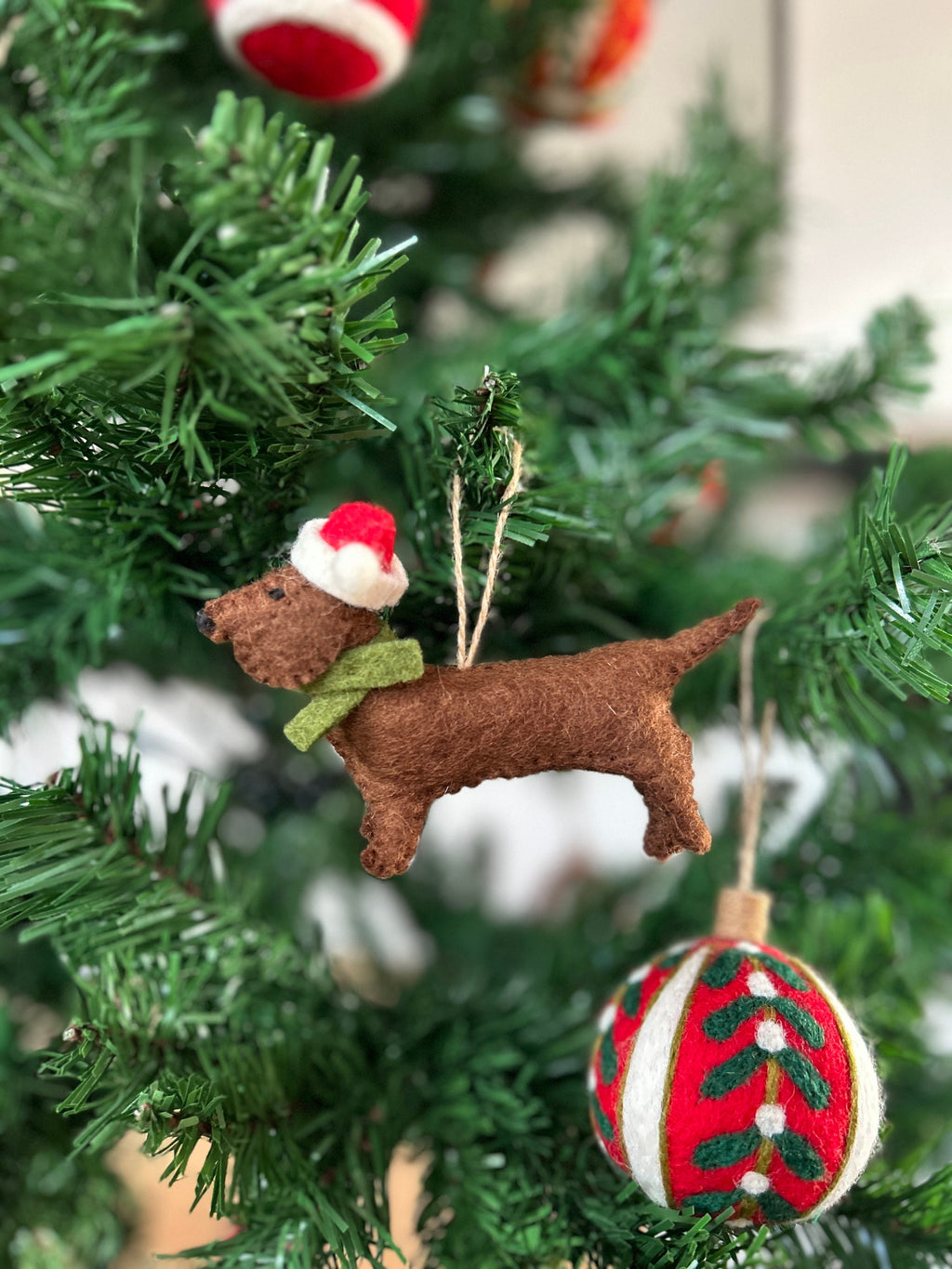 Weihnachtsanhänger Dackel aus Filz I Filz Christbaumschmuck I Weihnachtsdeko I Weihnachtsdackel mit Mütze I Hundeanhänger