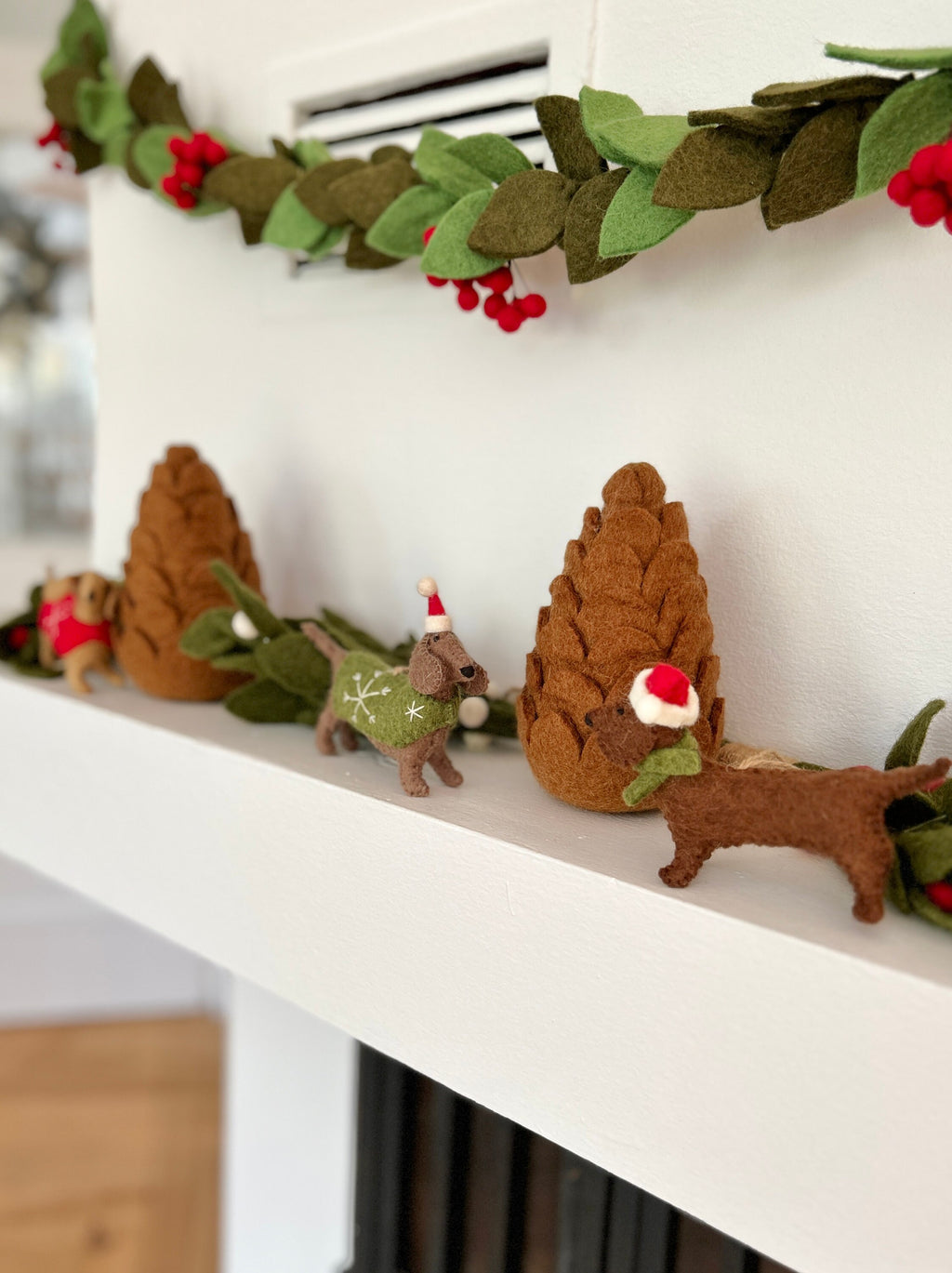 Weihnachtliche Tannenzapfen I Weihnachtsschmuck I Weihnachtsdeko I Herbstdeko I Winter Tischdeko aus Filz I Kiefernzapfen I Walddeko Filz