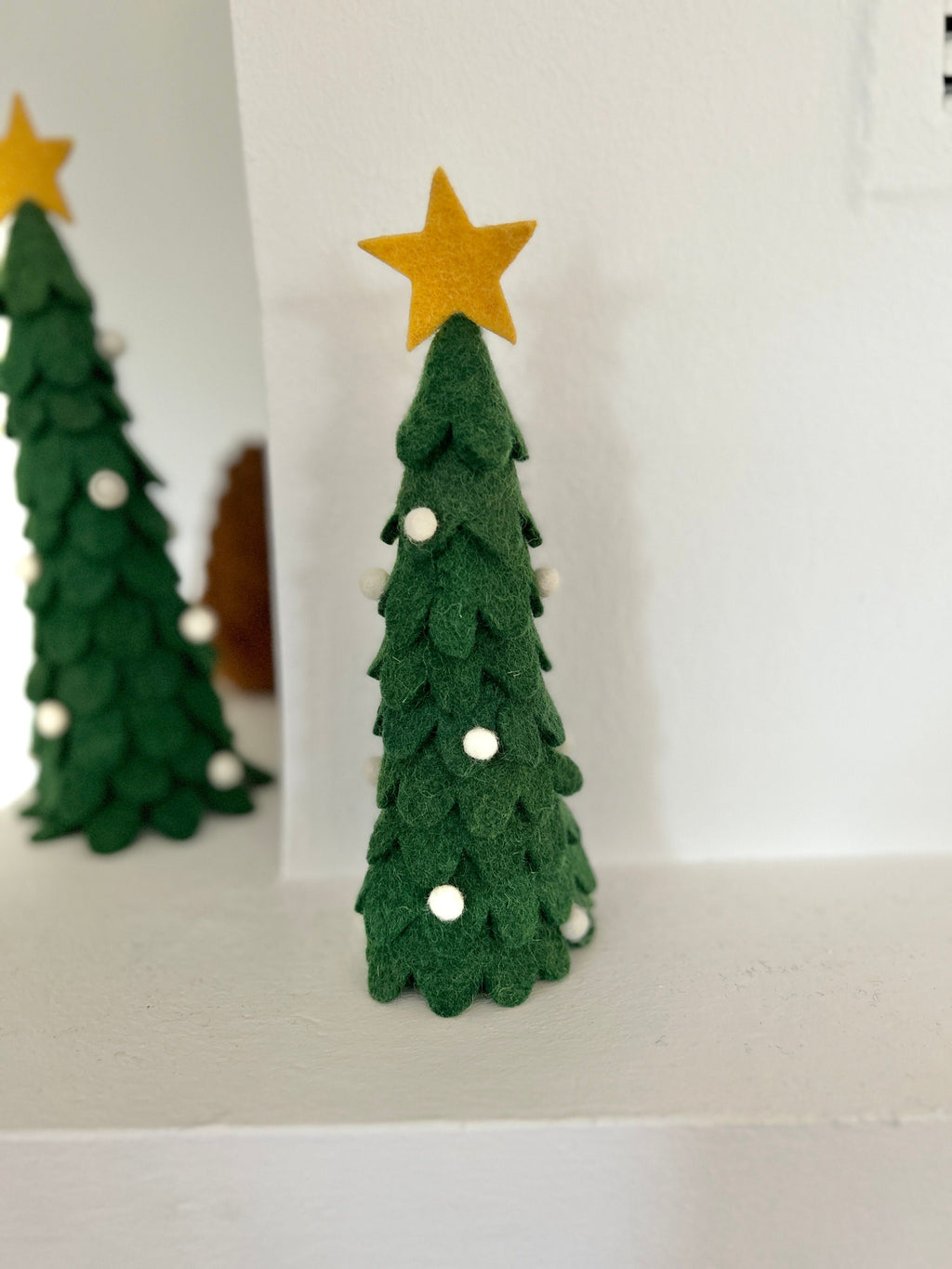 Weihnachtsbaum aus Filz I Filz Baum I Weihnachtsdeko zum Hinstellen I Christbaum I Weihnachtsschmuck I Fensterdeko I Dekoration Weihnachten
