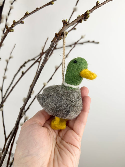 Anhänger Ente I Osterschmuck I Osterdeko I I Osterstrauß I Filzdeko Ostern I Erpel aus Filz I Frühling I Entendeko I Stockente