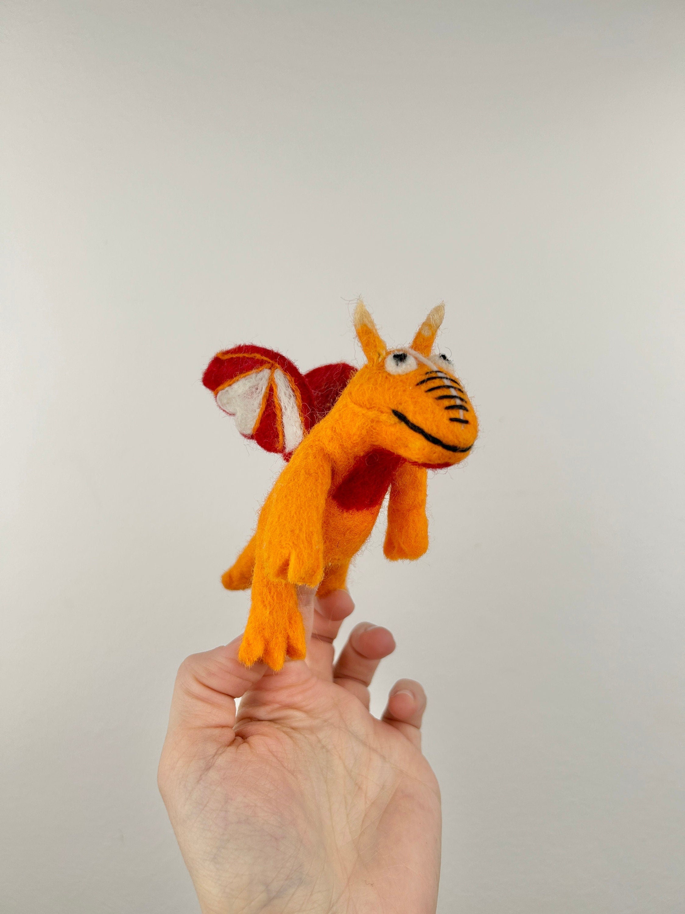 Niedliche Fingerpuppe Monster aus Filz I Fingerspiel I Drache I süßes Monster I Spielzeug Montessori I Geschichten erzählen