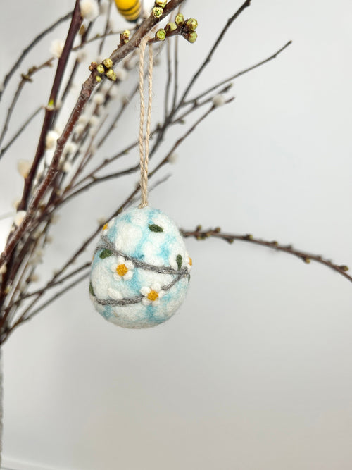 Anhänger blau marmoriertes Osterei I Osterschmuck I Osterdeko I Osterhase I Osterstrauß I Ei I Filz