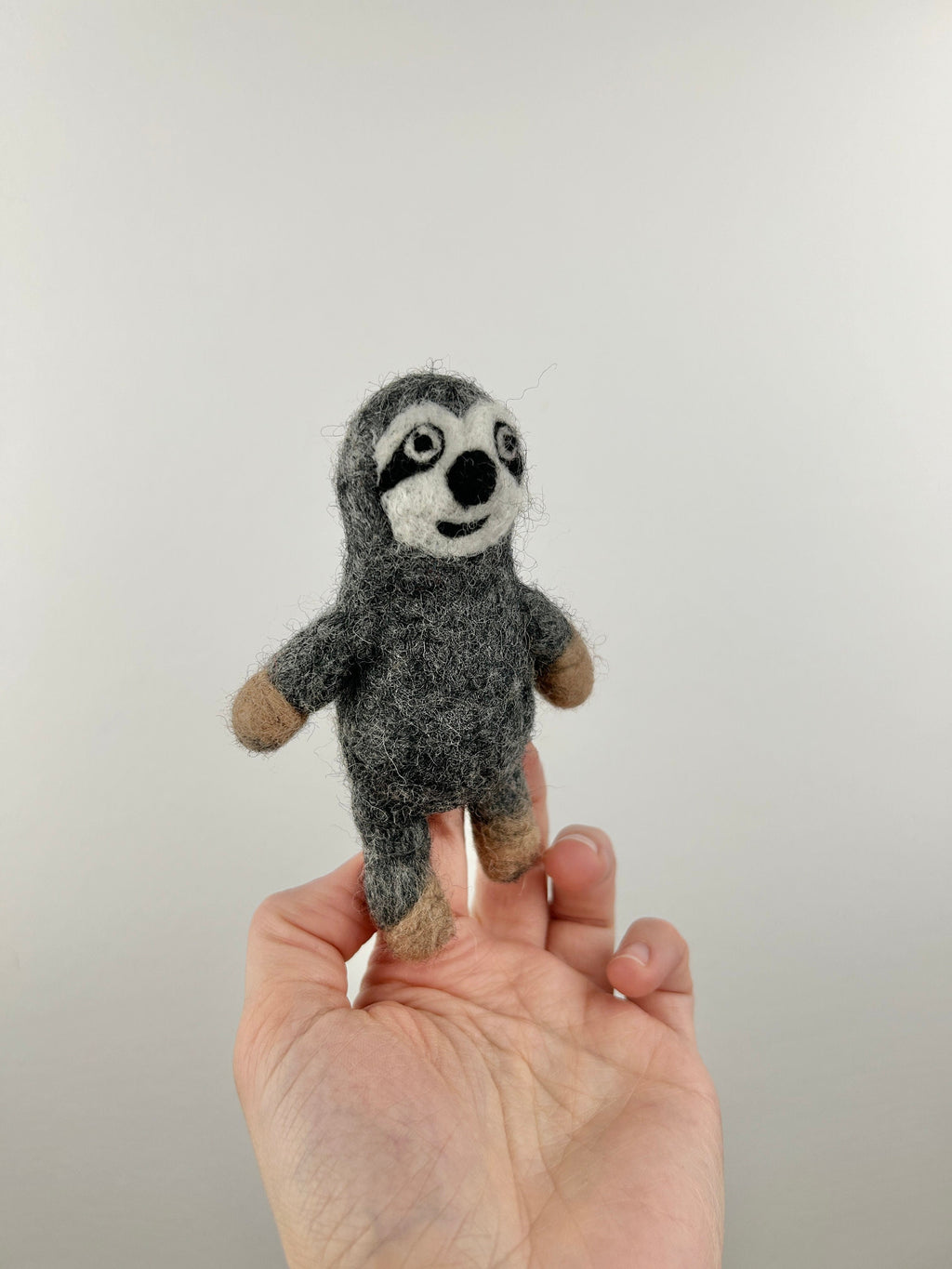 Niedliche Fingerpuppe Faultier aus Filz I Fingerspiel I Wildtiere I Spielzeug Montessori I Geschichten erzählen I Dschungel